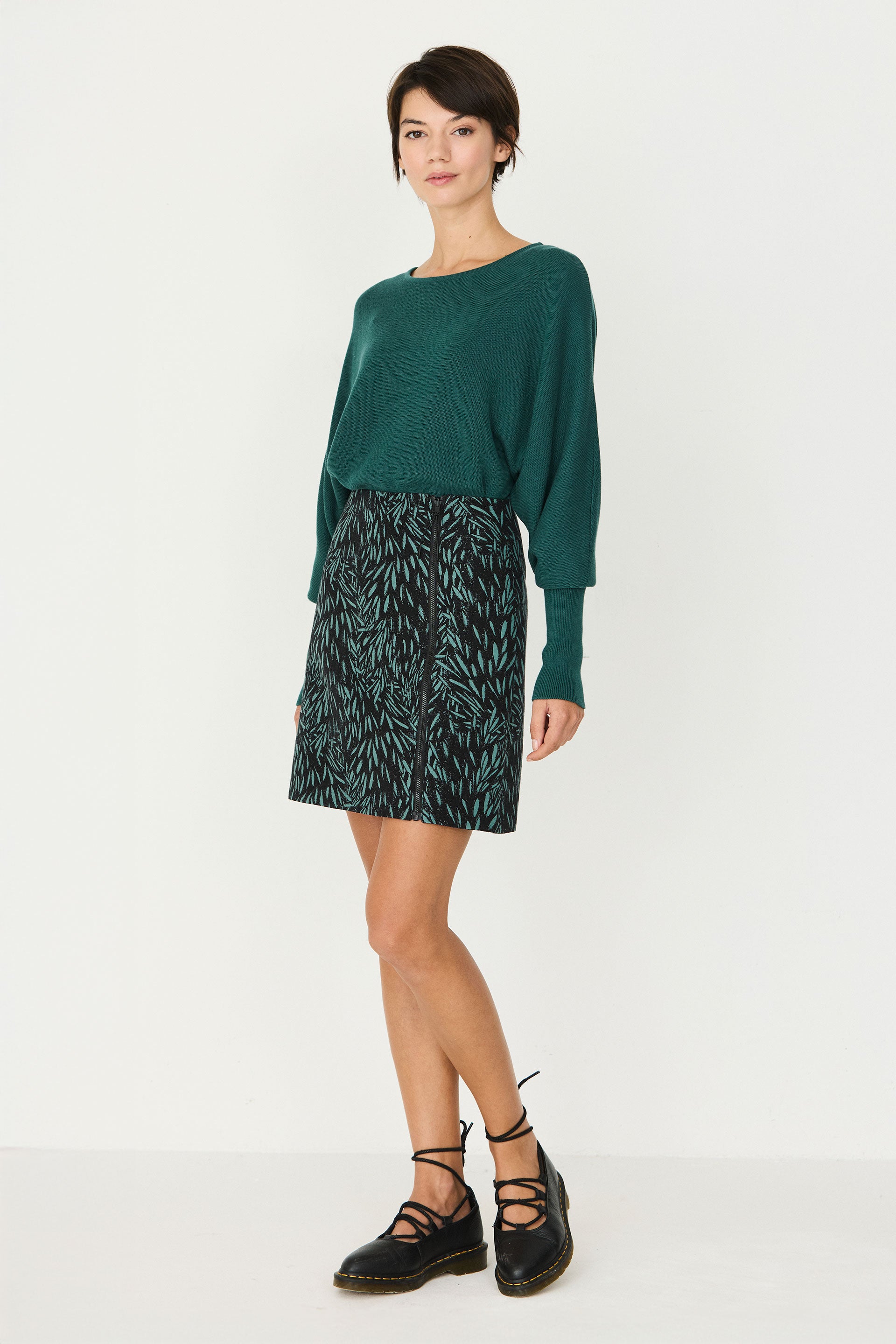 skfk femme jupe courte reversible katina leaves coton bio vert vert fonc l armoire poethique 1