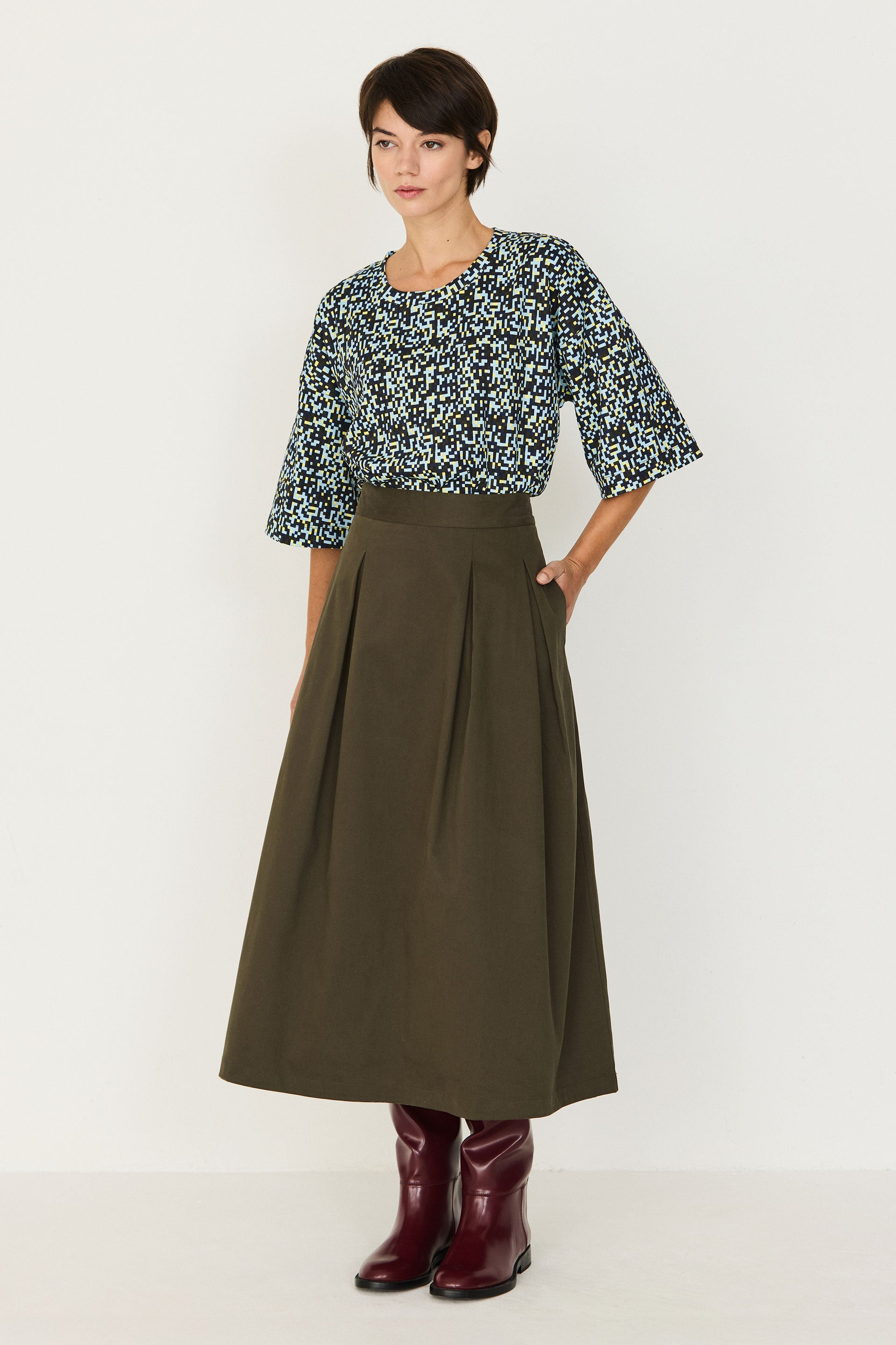 skfk femme jupe midi eloisa coton bio taupe l armoire poethique 1