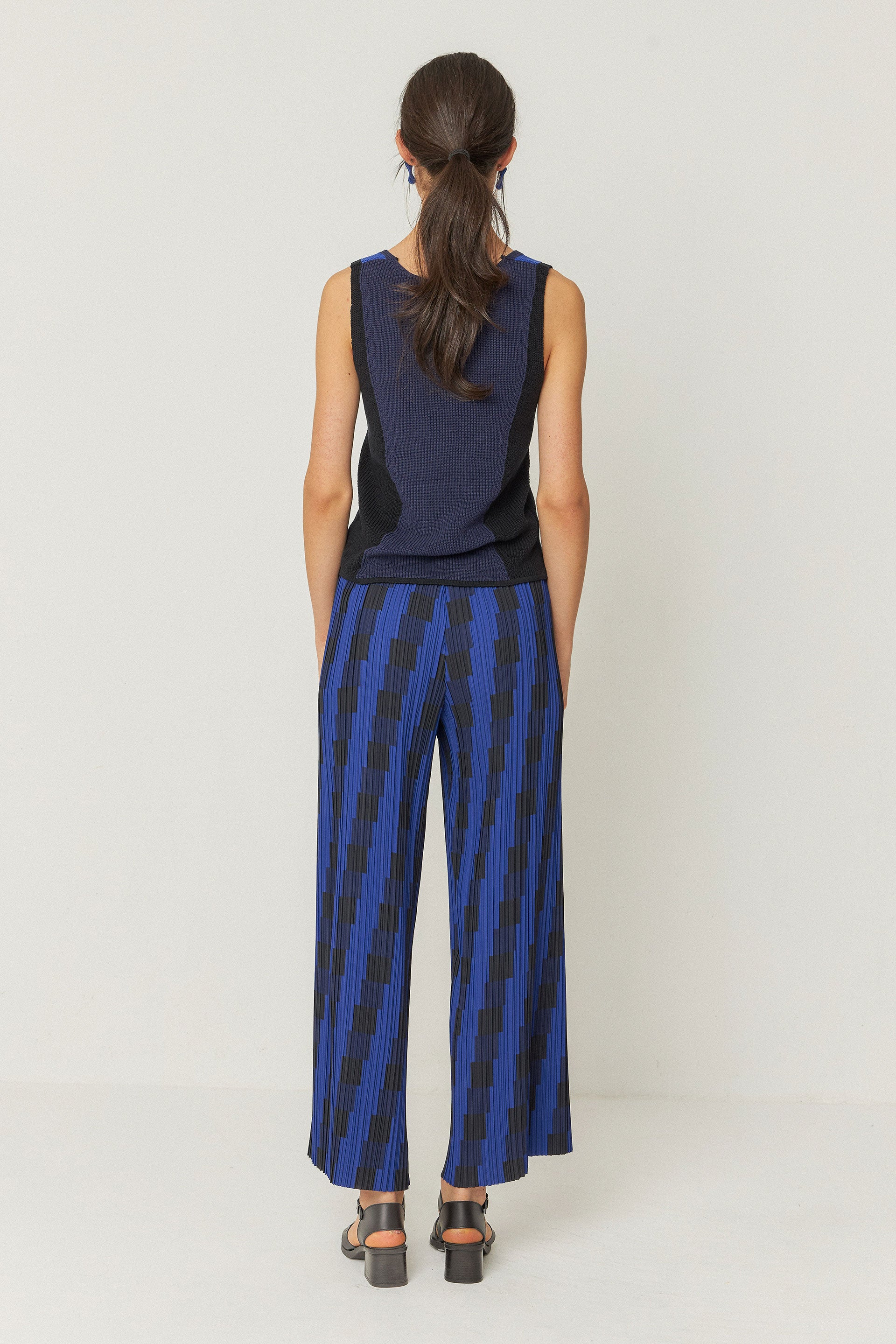 skfk femme pantalon izate gallard bleu polyester recycle l armoire poethique  1