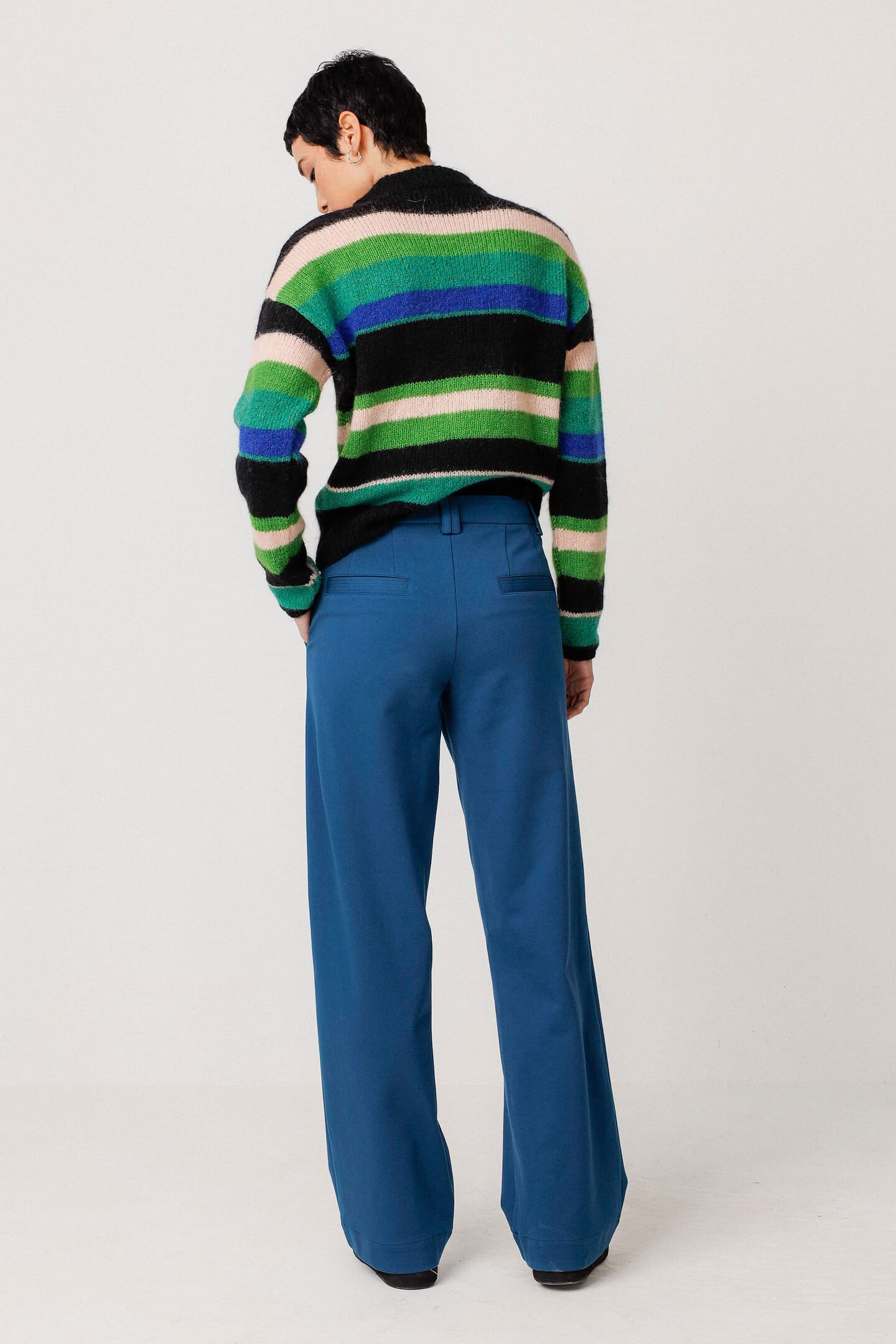 skfk femme pull aitza noir alpaga recycle l armoire poethique 4