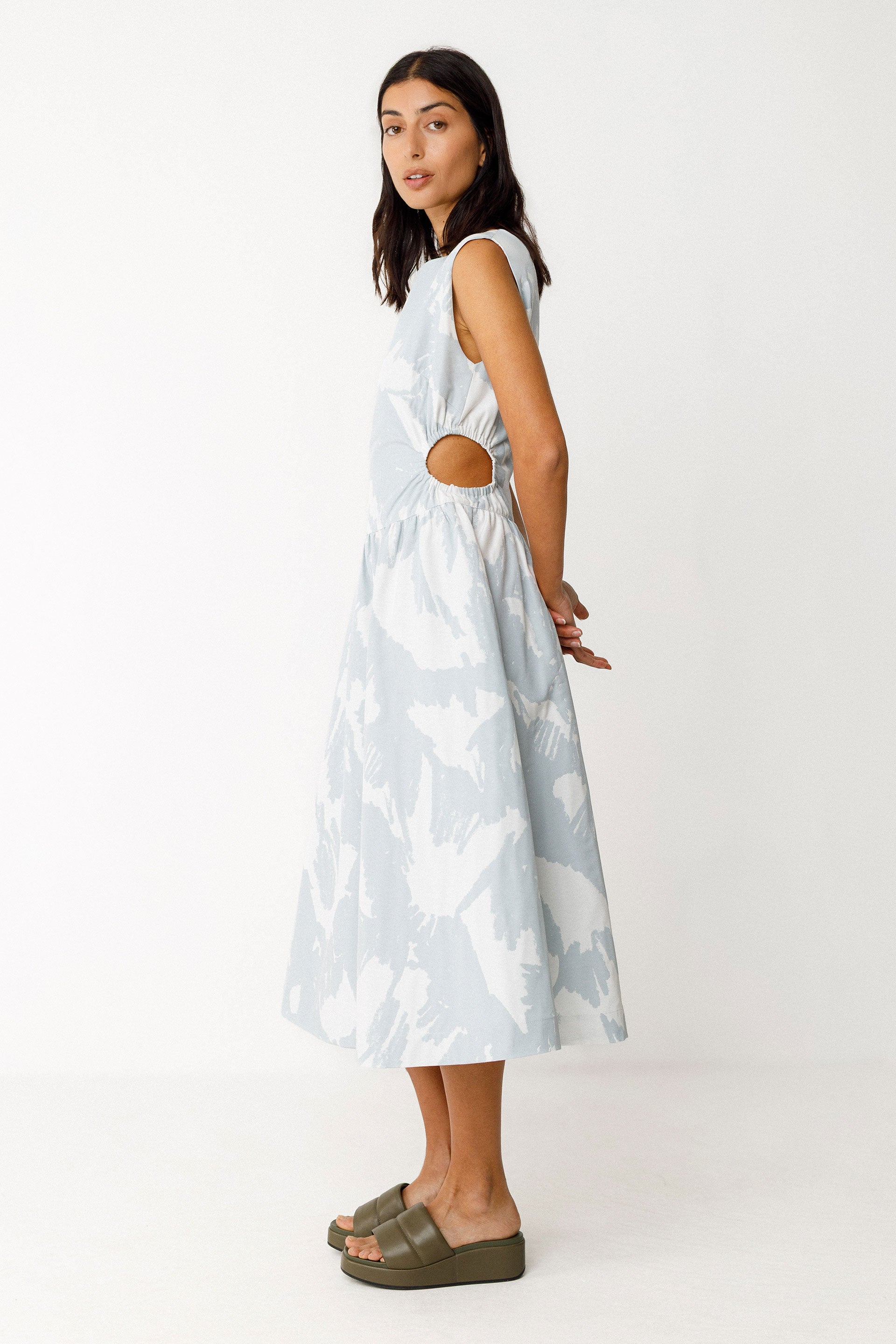 skfk femme robe adane camo gris blanc coton bio l armoire poethique 3