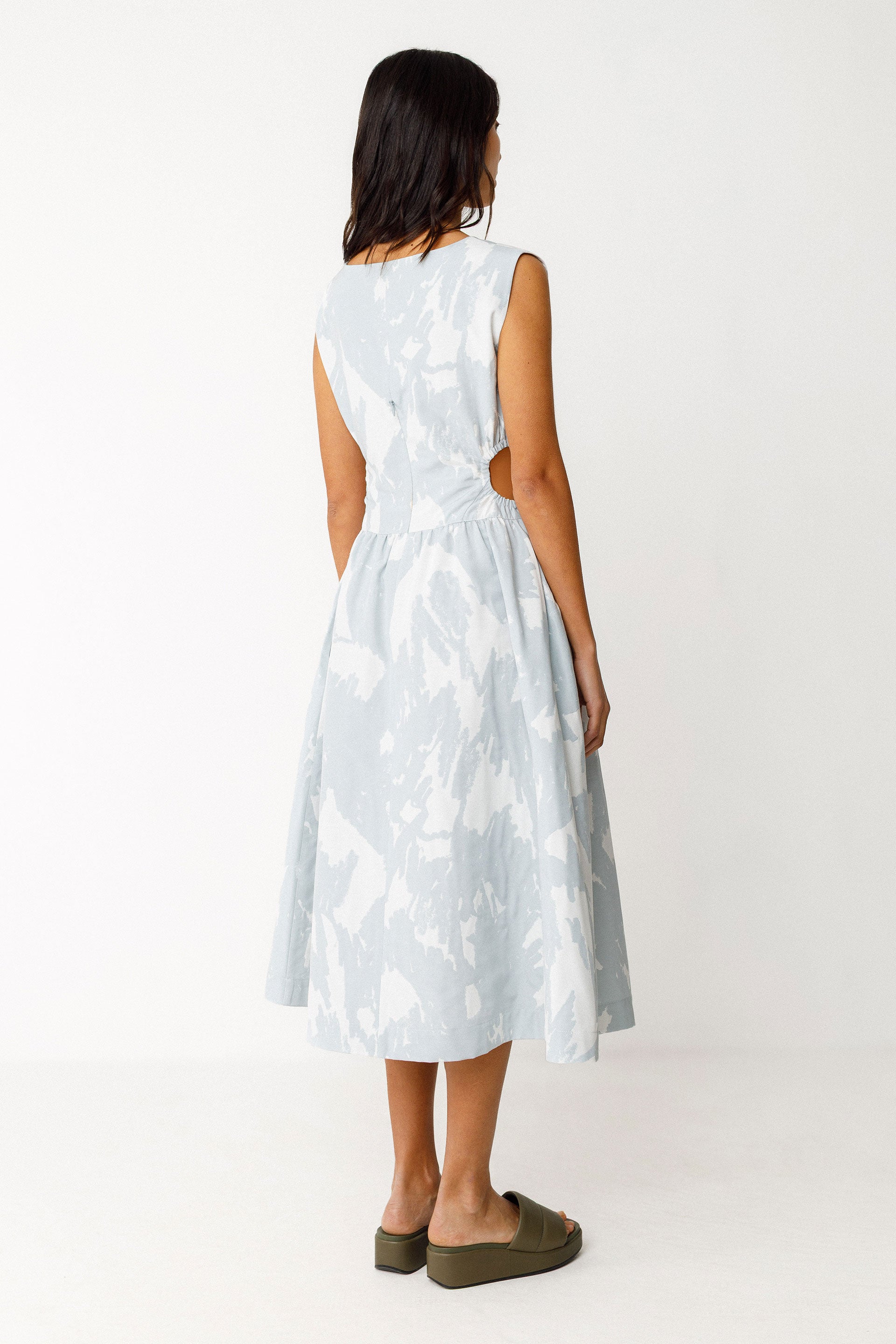 skfk femme robe adane camo gris blanc coton bio l armoire poethique 4