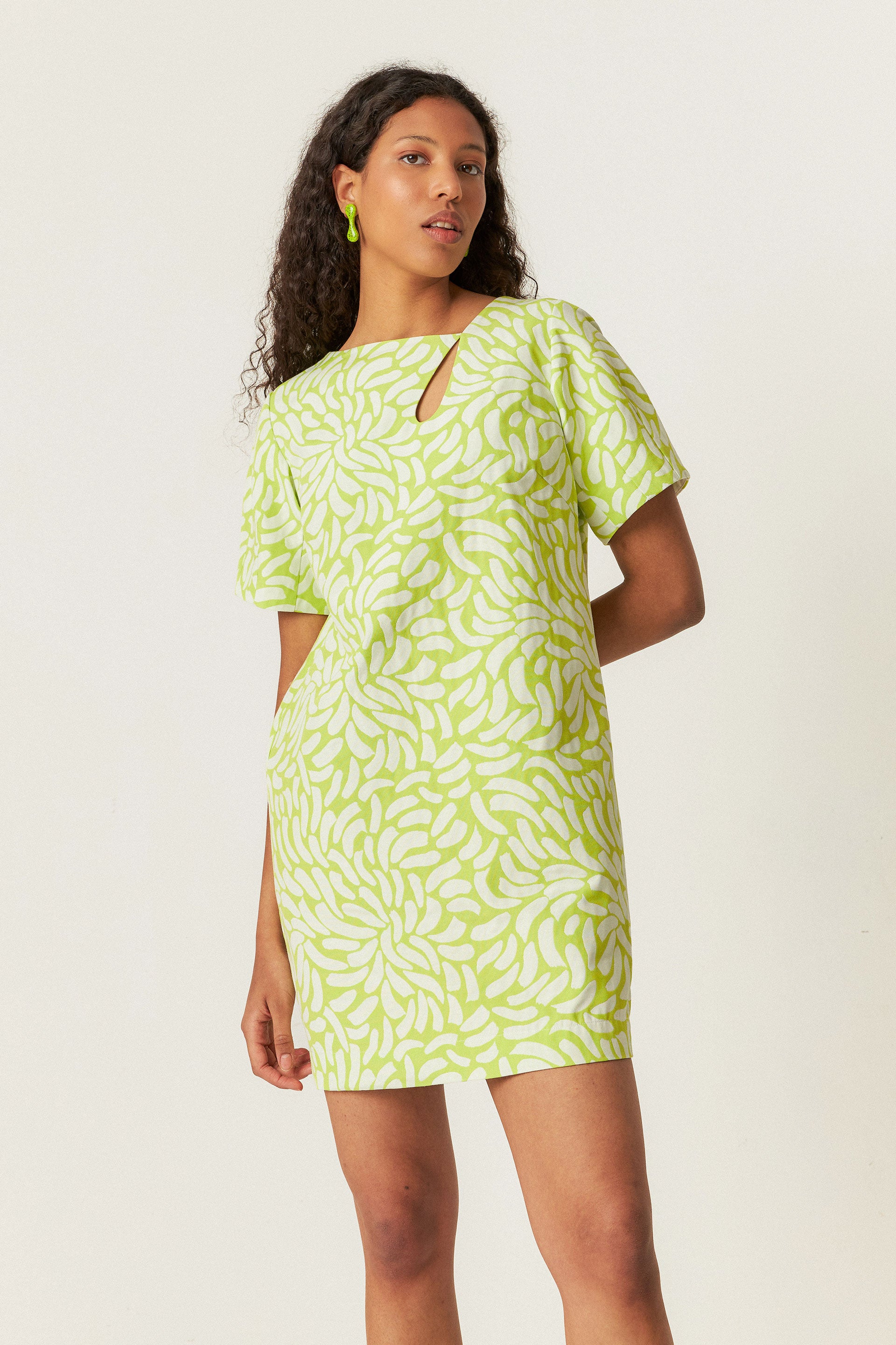 skfk femme robe ela drops vert anis blanc coton bio l armoire poethique  1
