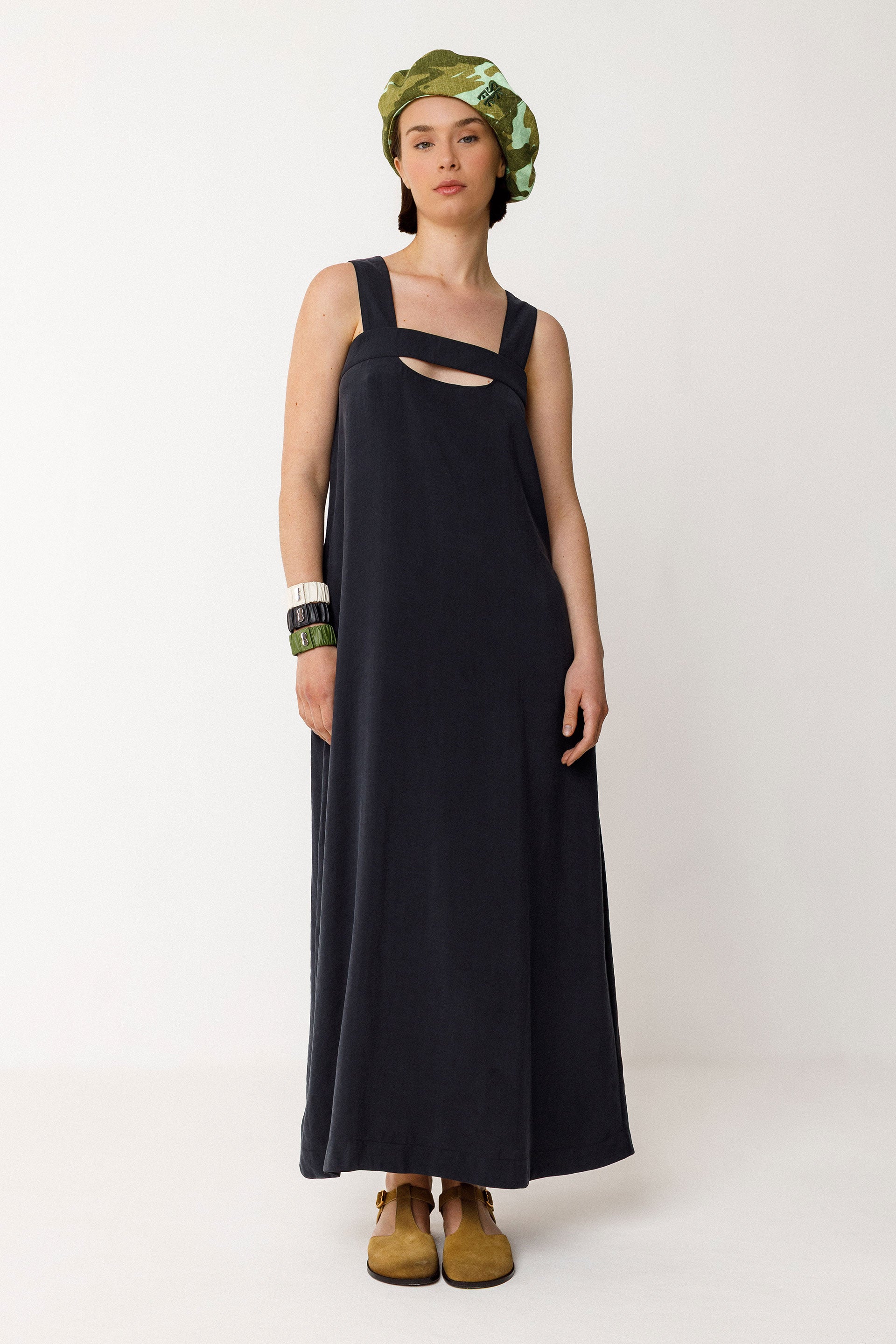 skfk femme robe elaia noir modal tencel l armoire poethique 4