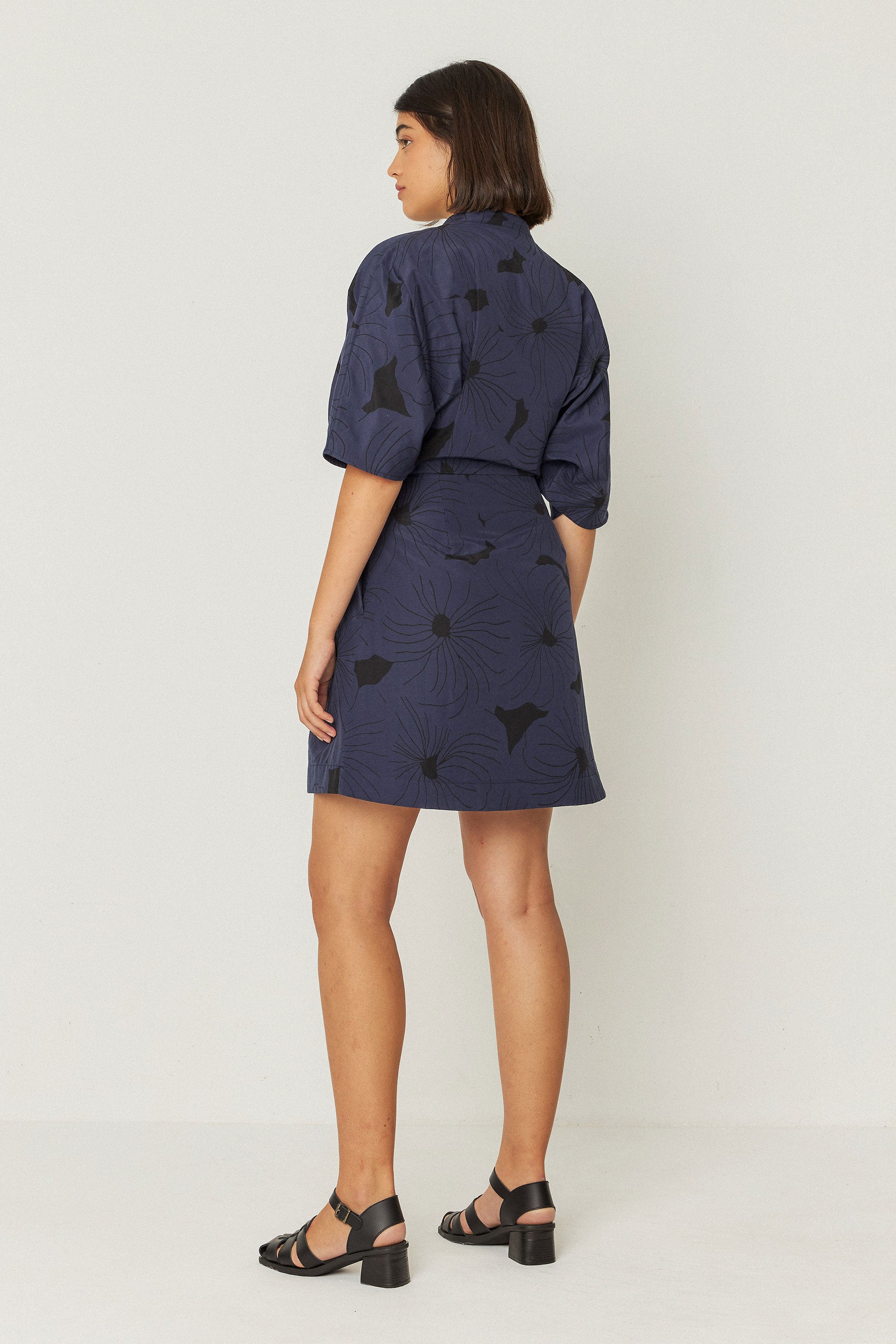 skfk femme robe hebe kokomo drops bleu coton bio polyester l armoire poethique  3