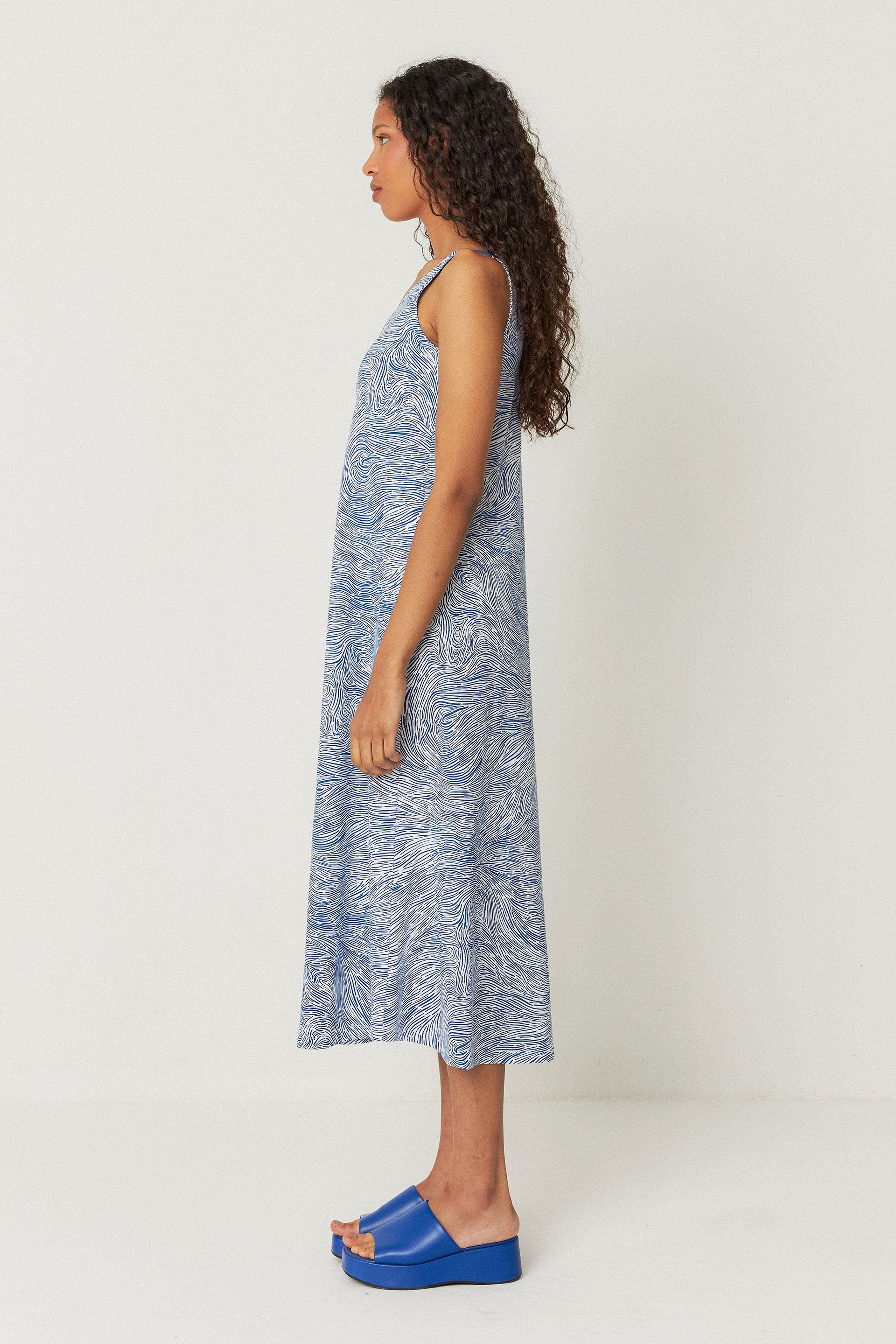 skfk femme robe martina stream bleu blanc coton bio l armoire poethique  3