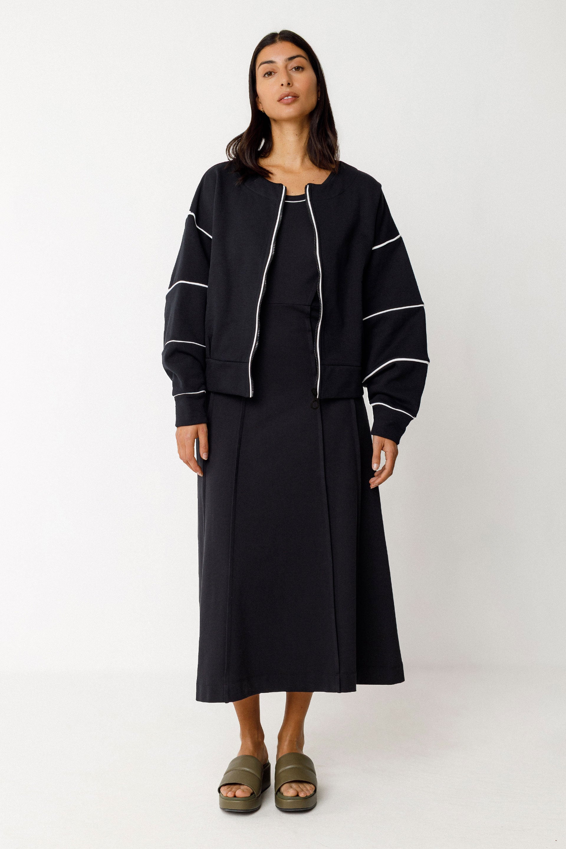 skfk femme robe uxue noir coton bio l armoire poethique 5