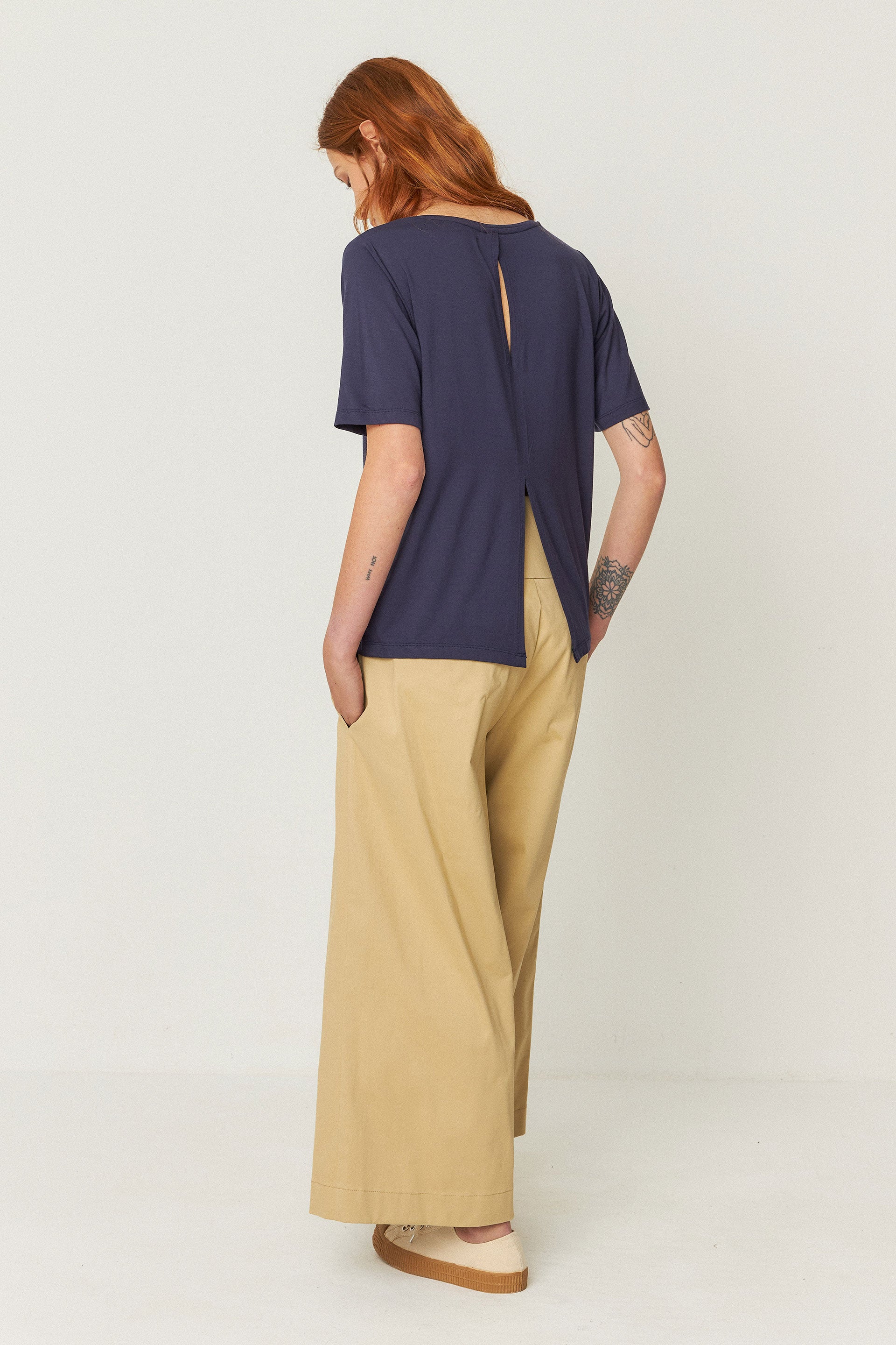 skfk femme t shirt zur 1 bleu marine lenzing ecovero l armoire poethique 2