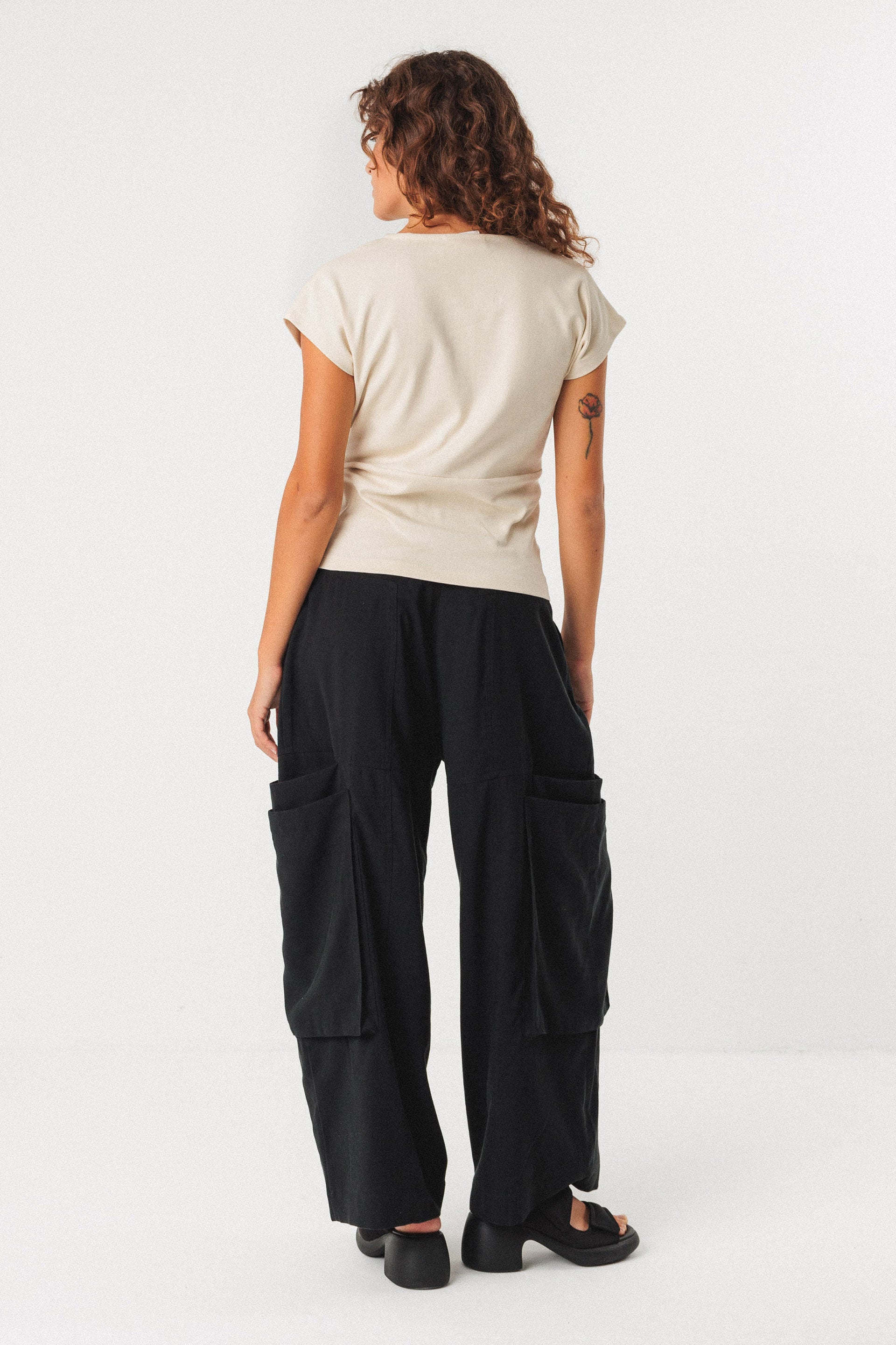 skfk femme tee shirt maialen coton bio creme l armoire poethique  4