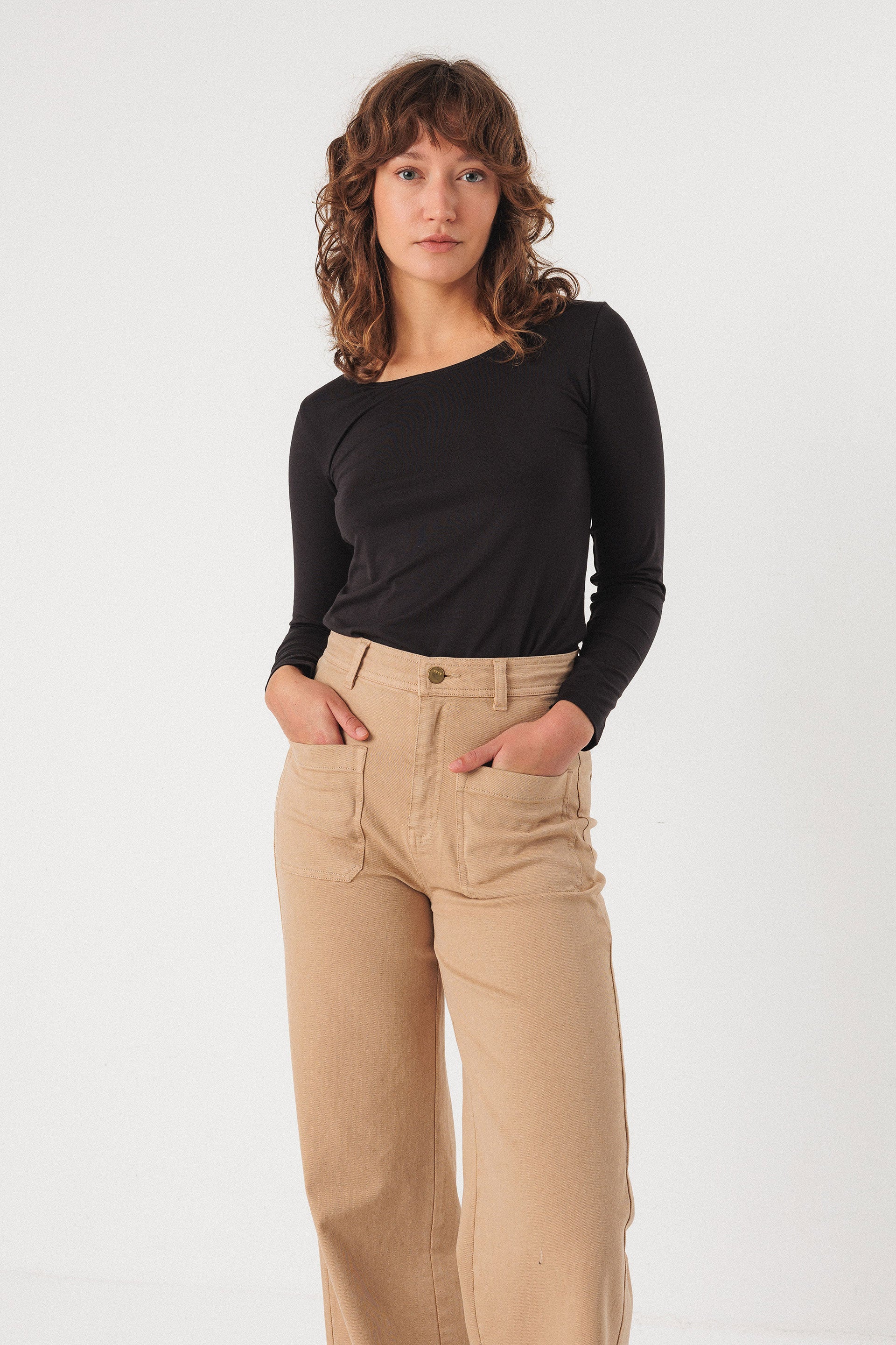 skfk femme tee shirt zur 7 tencel modal noir l armoire poethique 2