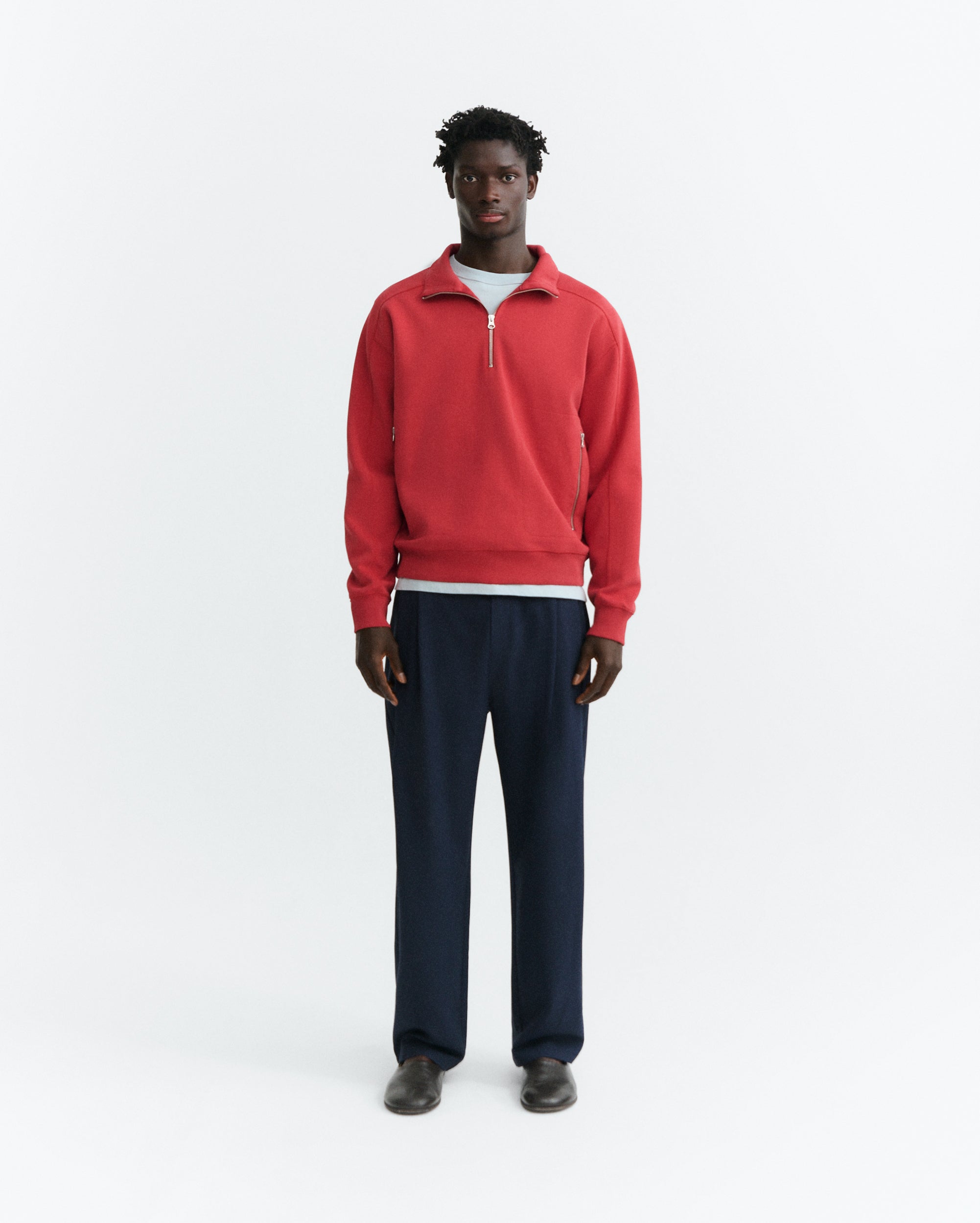 sweat en coton bio one sun pipo rouge ple thinking mu homme sweat pipo one sun coton bio rouge l armoire poethique 3