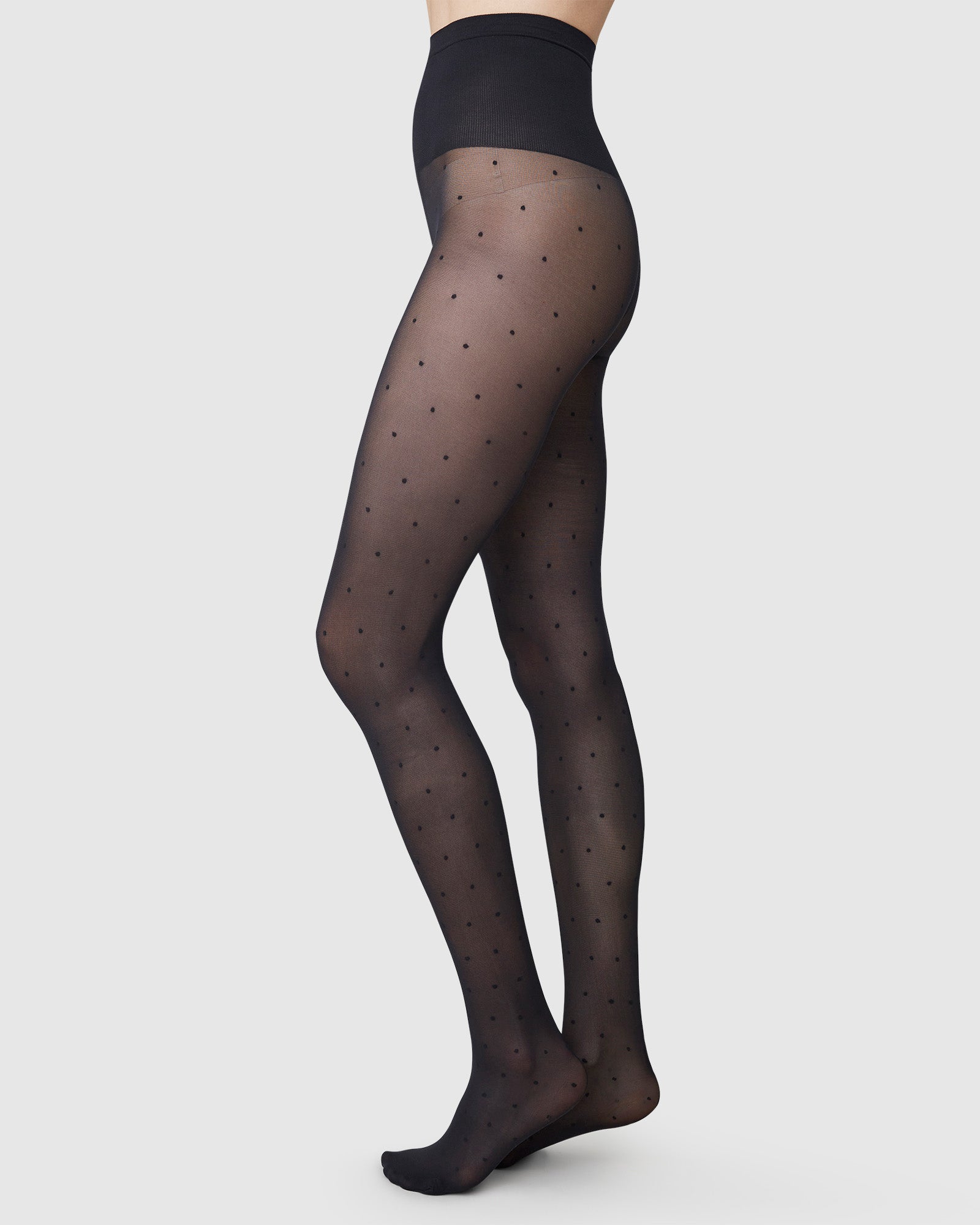 swedish stockings femme collants doris dots noir polyamide recycle l armoire poethique 2