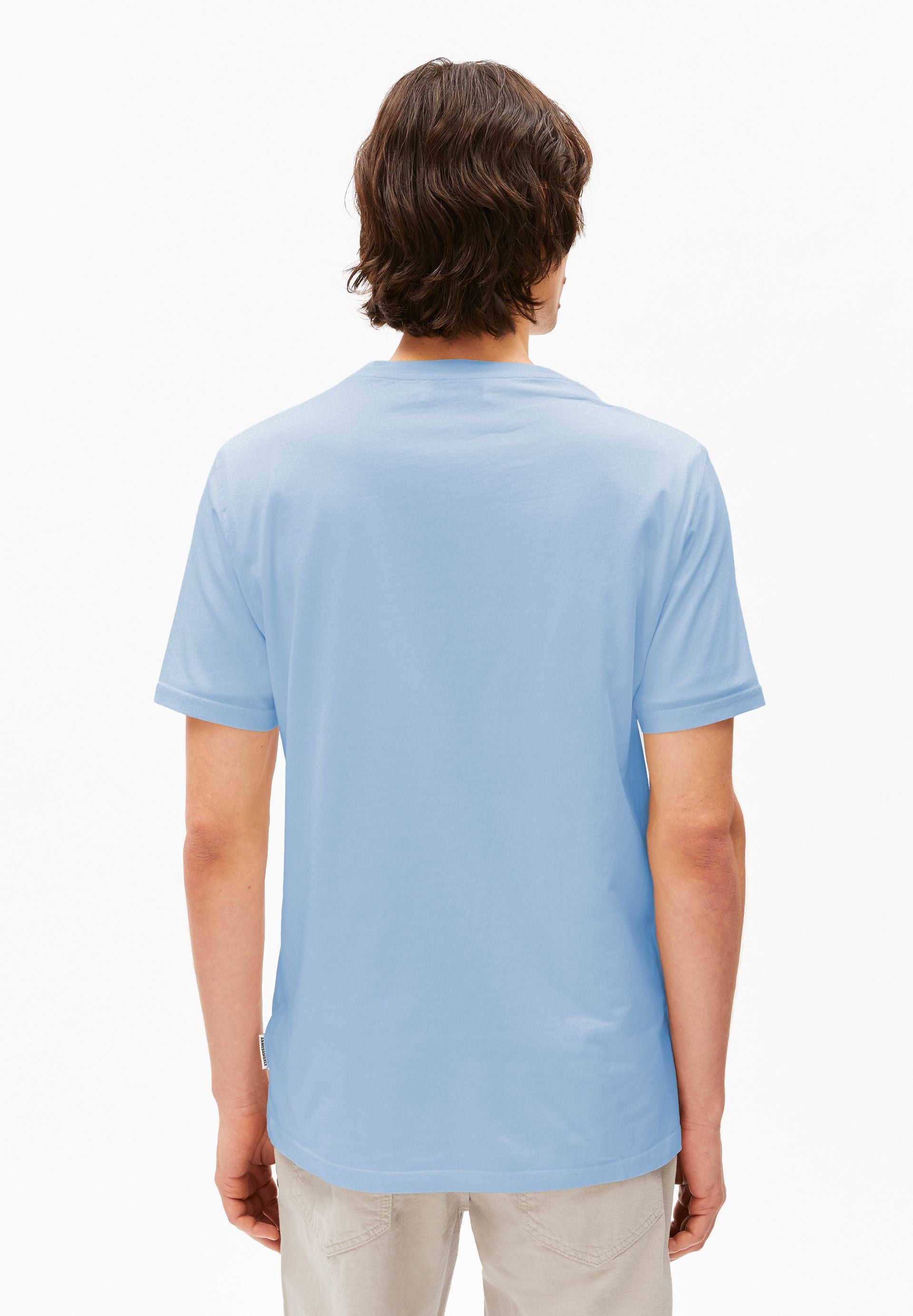 tee shirt basique en coton bio jaames bleu clair armedangels homme tee shirt jaames coton bio bleu clair l armoire poethique 2