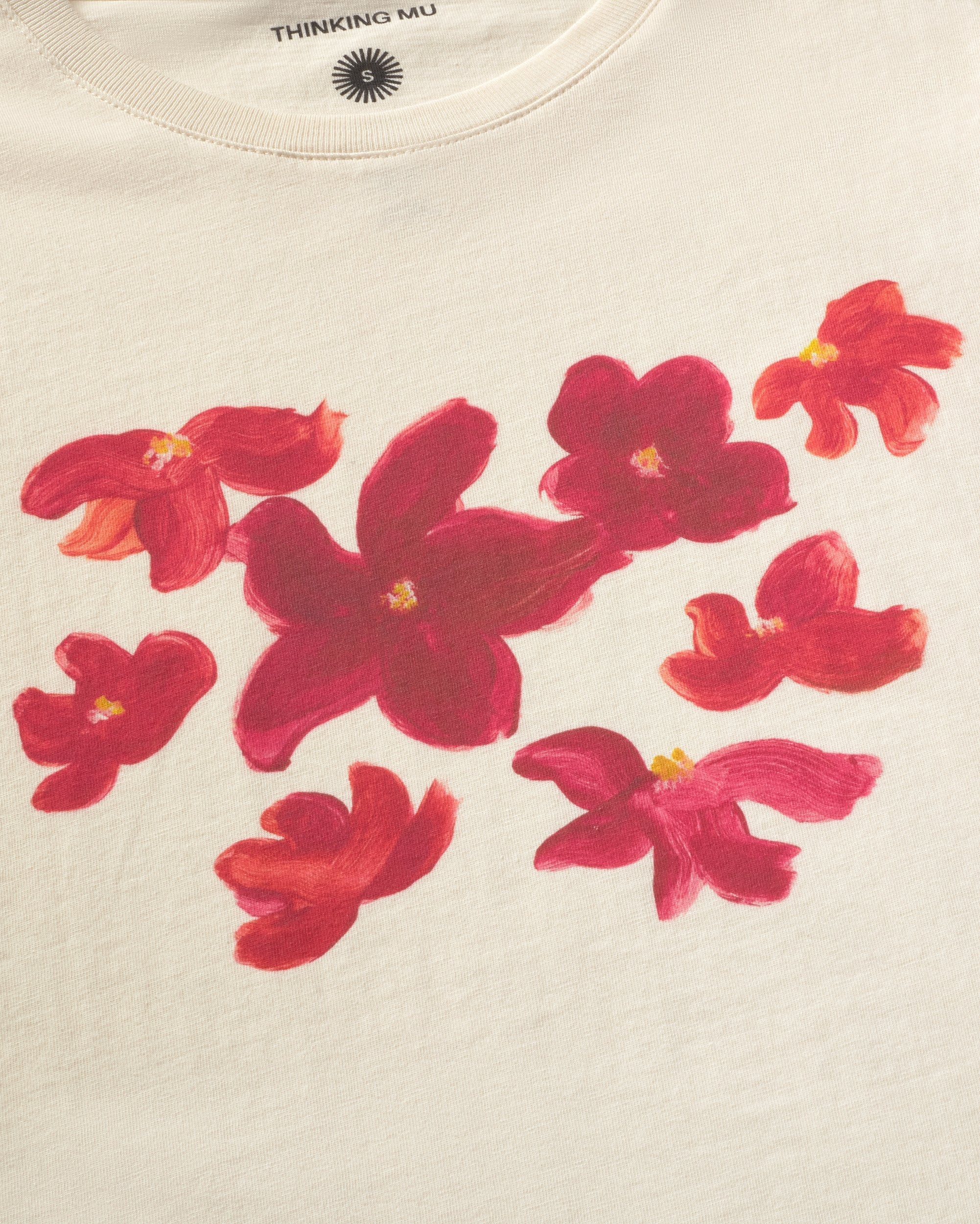 tee shirt fleurs en coton bio garden zowie cru et rouge thinking mu femme tee shirt zowie fleurs coton bio cru rouge l armoire pothique 6