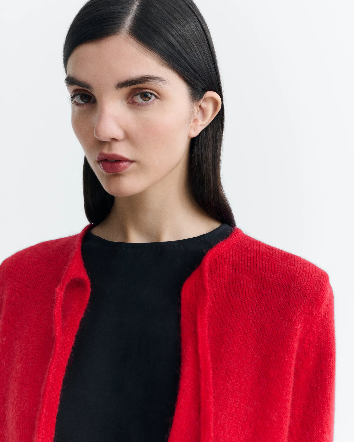 thinking mu cardigan en laine leila knitted rouge l armoire poethique