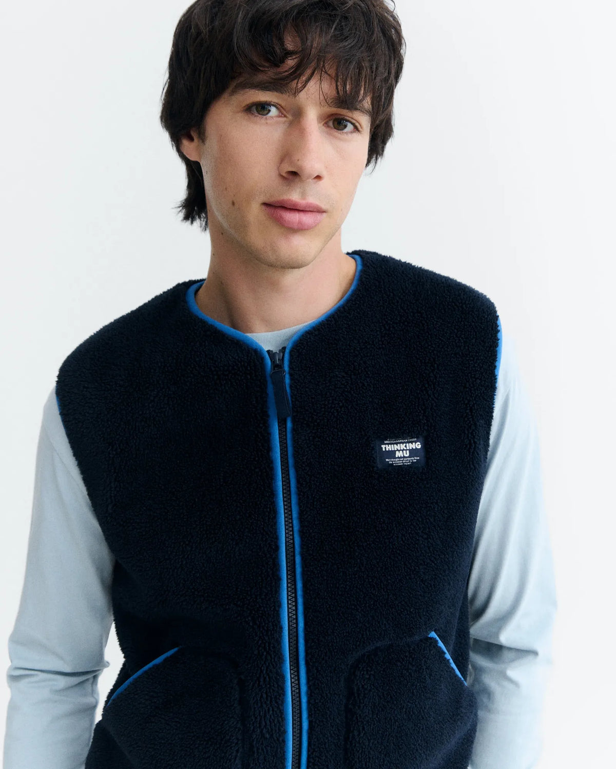 thinking mu veste polaire sans manches en polyester recycle troy bleu marine l armoire poethique