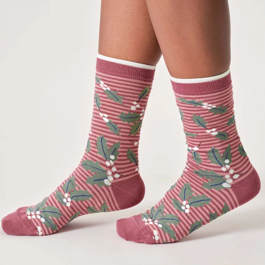 thought femme chaussette holly berries stripe viscose bambou rose blanc vert l armoire poethique 2