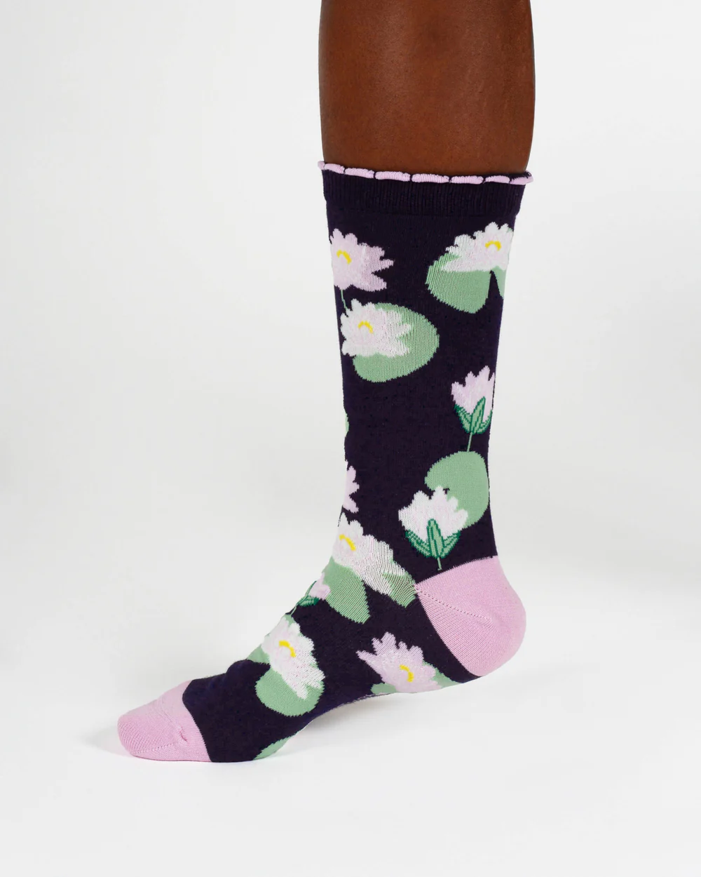thought femme chaussette lotus birth flower viscose bambou bleu rose vert l armoire poethique 2