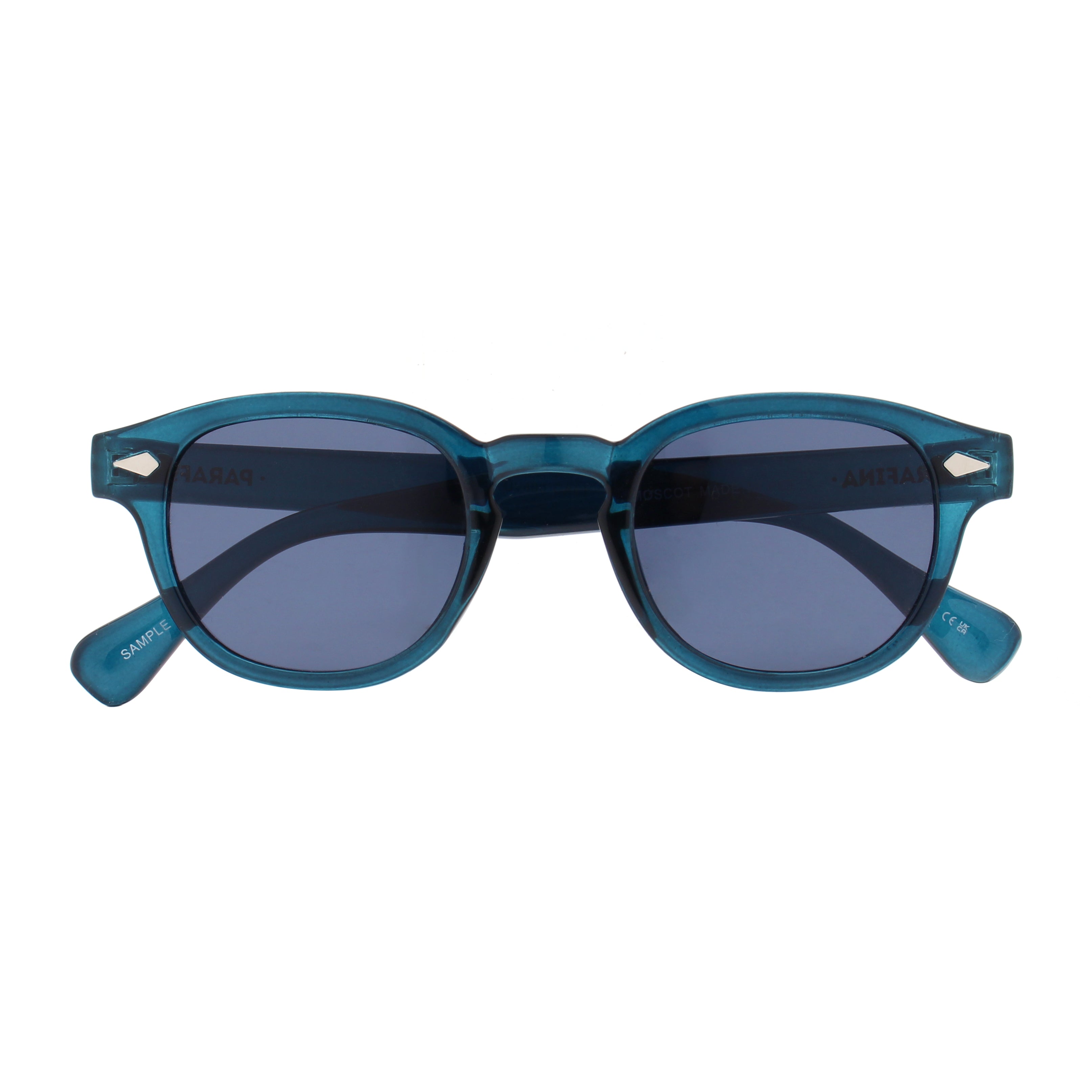 lunettes de soleil en bouteilles de plastique recycles montana king blue blue solid  bleu parafina unisexe lunettes soleil montana bouteille recyclee bleu l armoire poethique 2