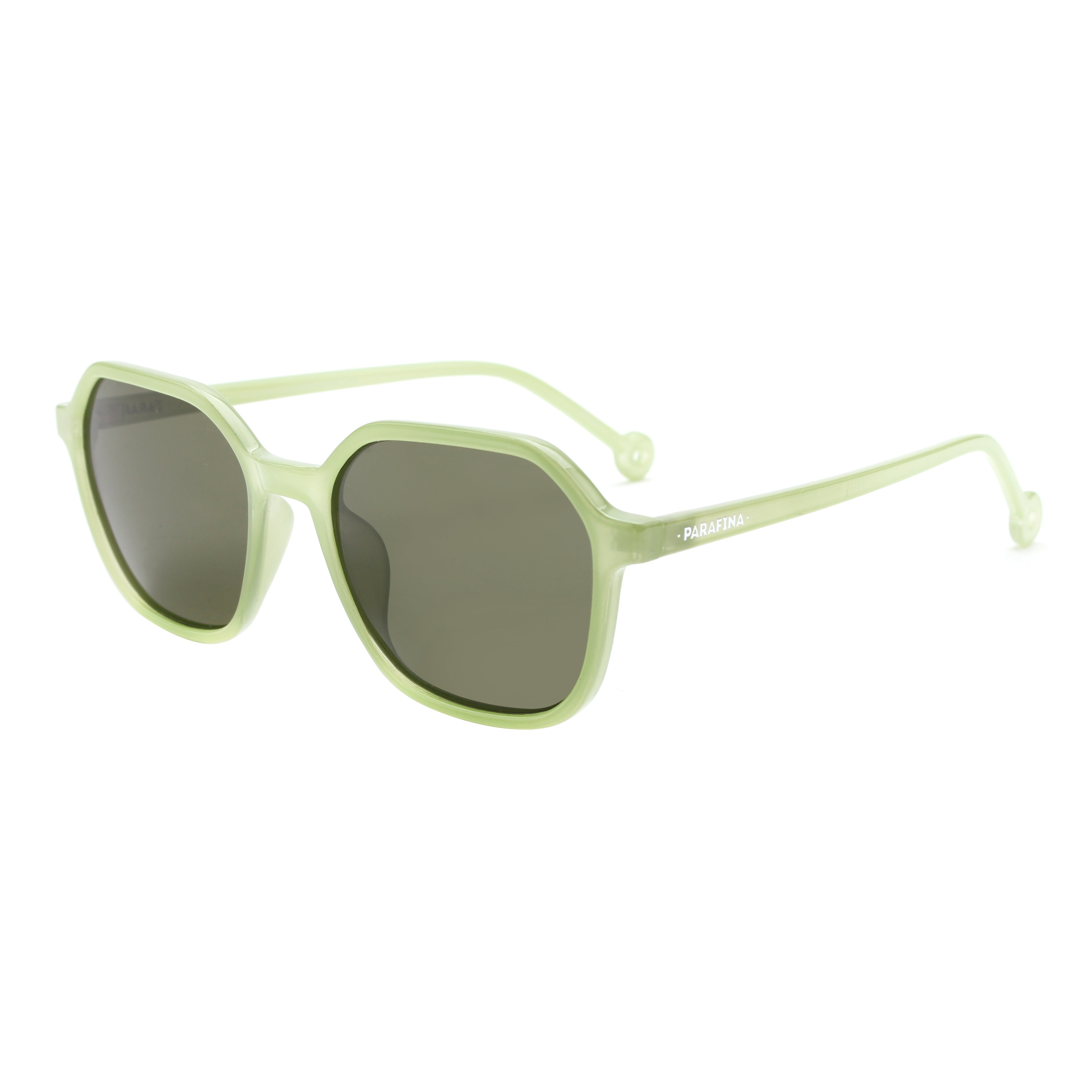 lunettes de soleil en bouteilles de plastique recycles vallee light lime pepper green  vert ple parafina unisexe lunettes vallee bouteille recyclee vert l armoire poethique 4