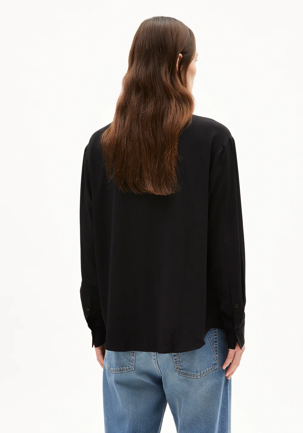 armedangels femme blouse larisaana lenzing ecovero noir l armoire poethique  2 