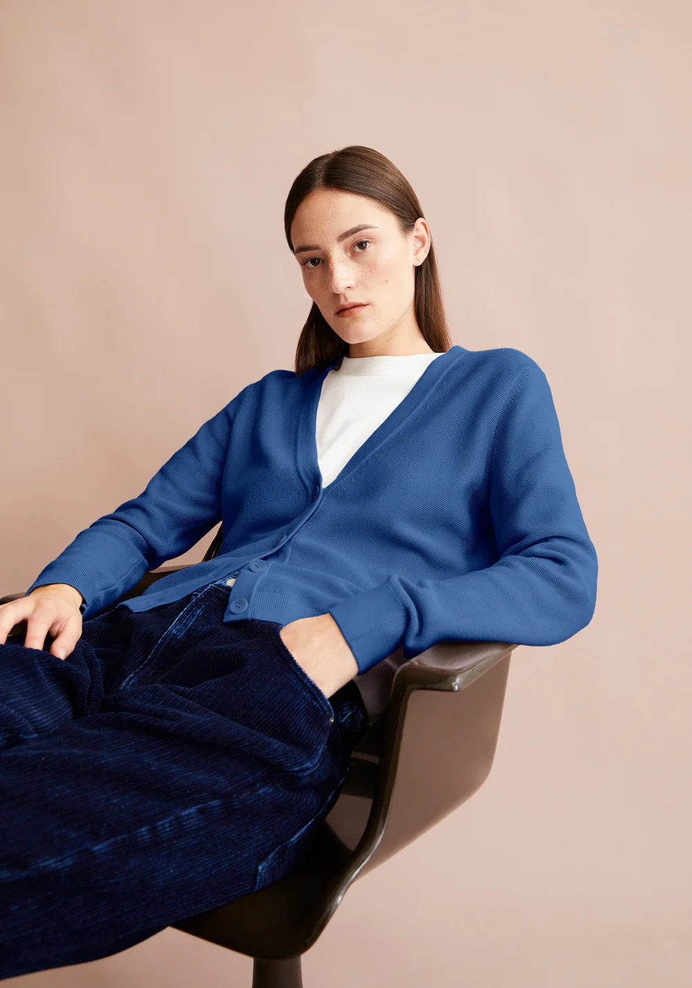 armedangels femme cardigan menaal links links coton bio bleu l armoire poethique  3 
