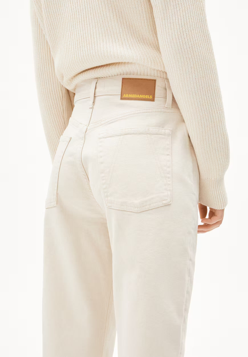 Mairaa natural organic cotton mom jeans · cream - Main Image