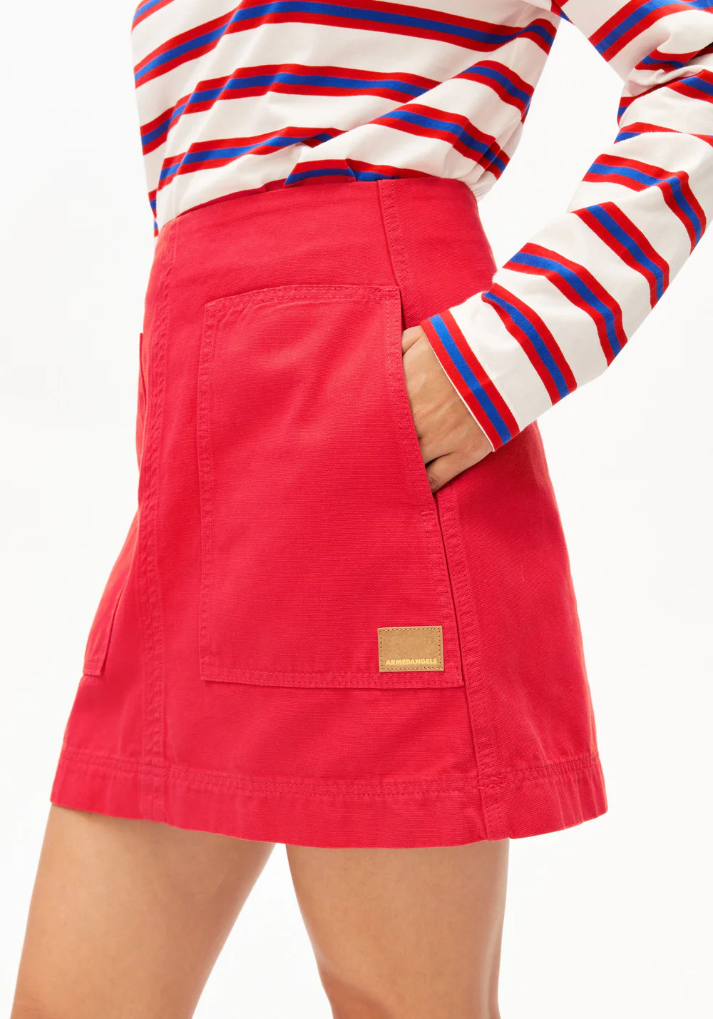 armedangels femme jupe workwear canvas mini coton bio rouge l armoire poethique  4 