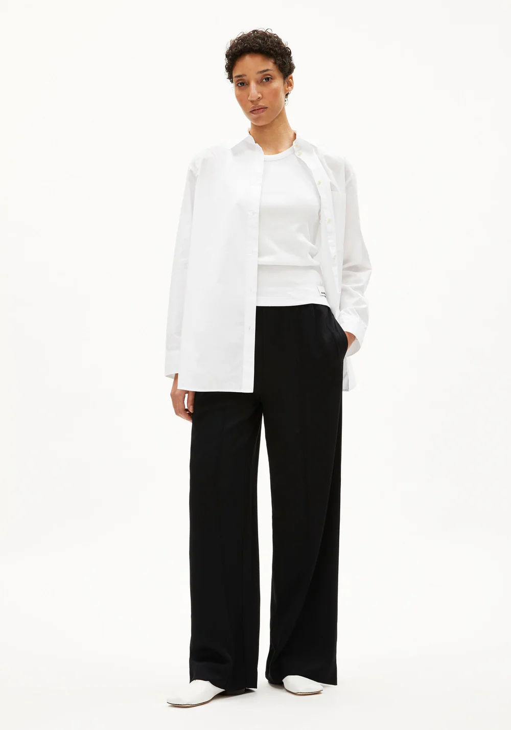 armedangels femme pantalon jonvaalie lenzing ecovero noir l armoire poethique  5 