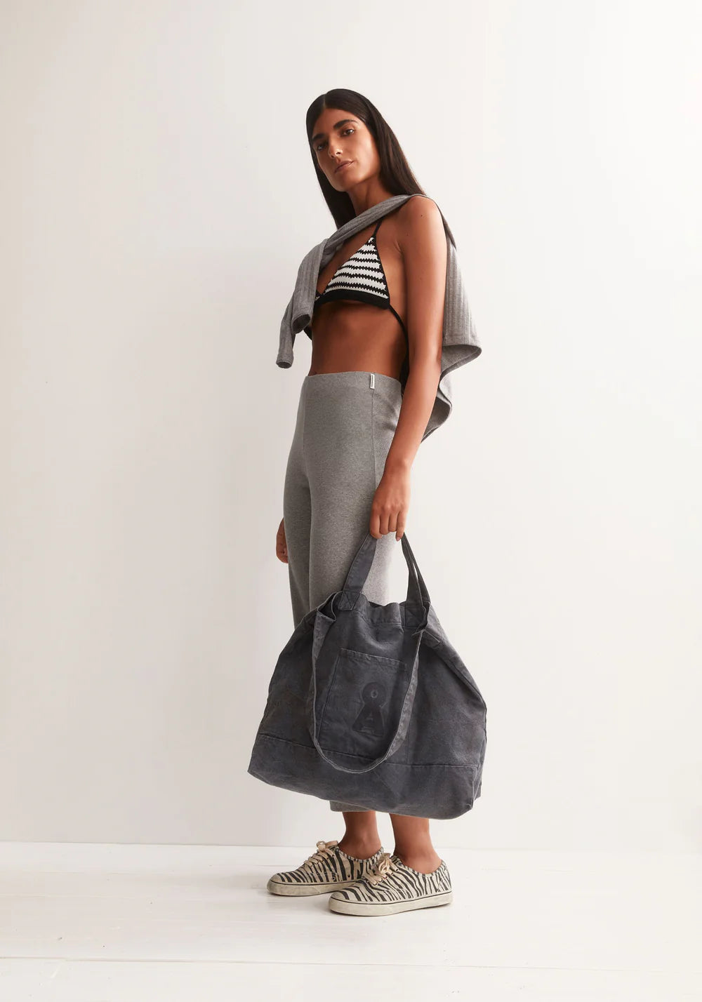 armedangels femme pantalon nianaa coton bio gris l armoire poethique  4 