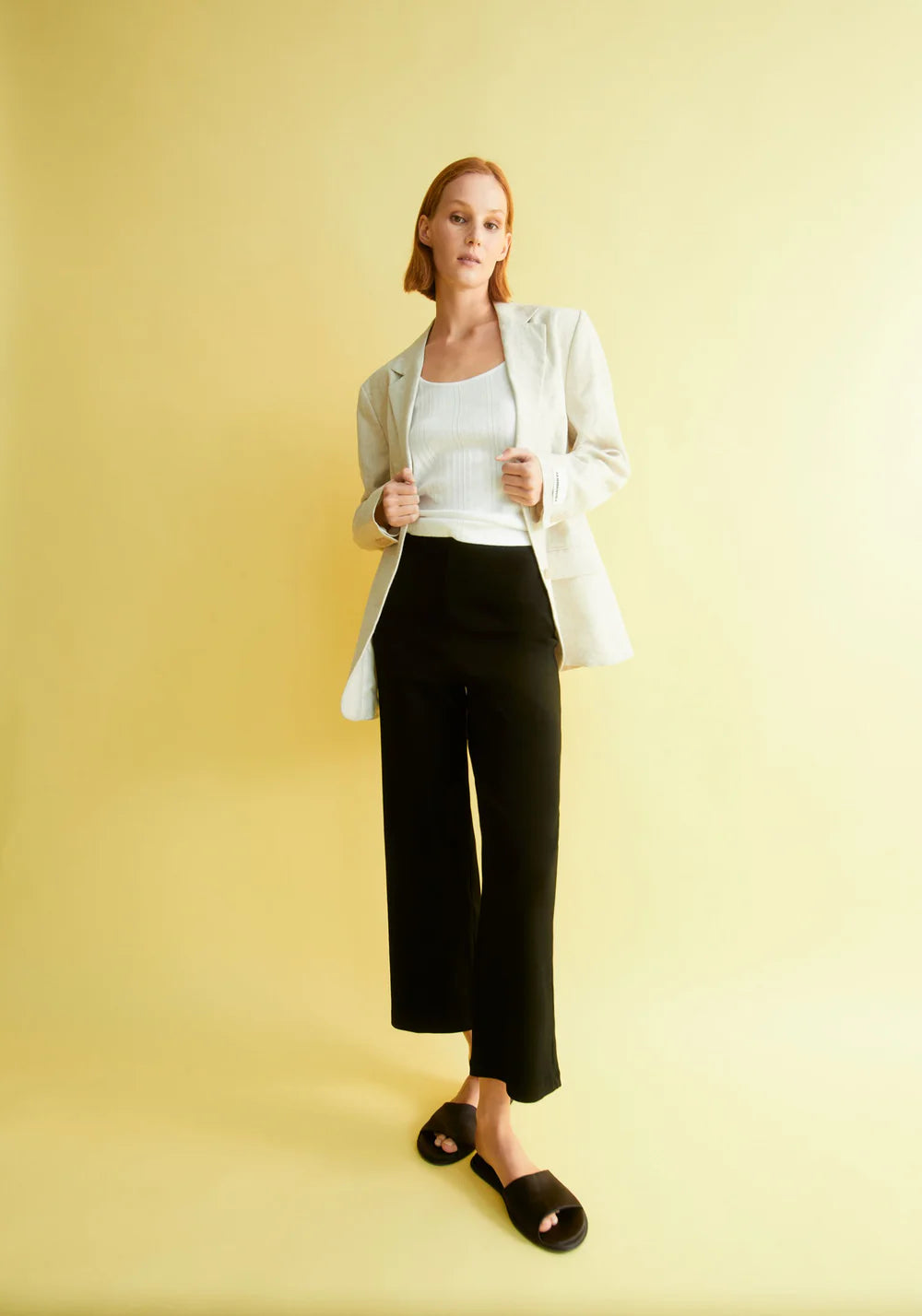 armedangels femme pantalon nianaa coton bio noir l armoire poethique  4 