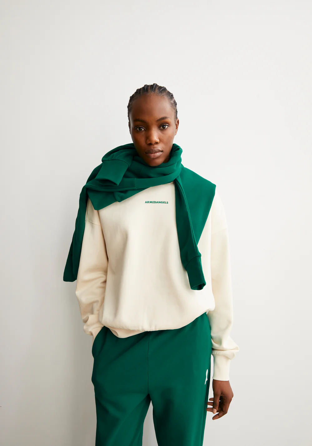 armedangels femme sweat alizaa preserve coton bio blanc casse l armoire poethique  3 