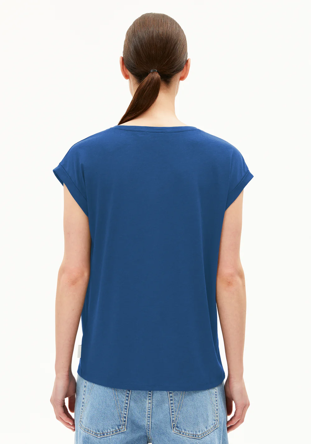 armedangels femme t shirt jilaana tencel lyocell bleu l armoire poethique  2 