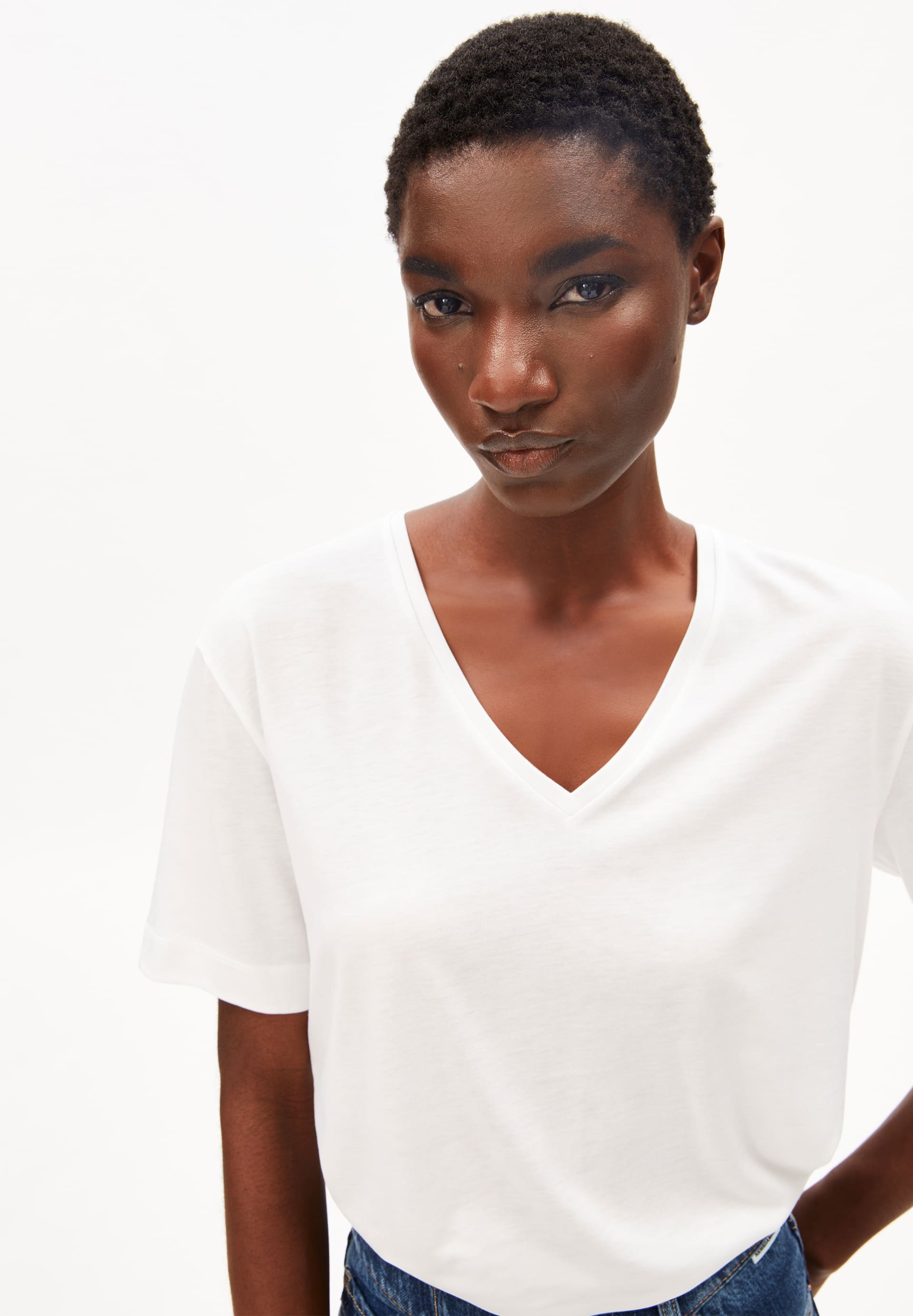 armedangels femme tee shirt tencel lyocell blanc l armoire poethique  4 