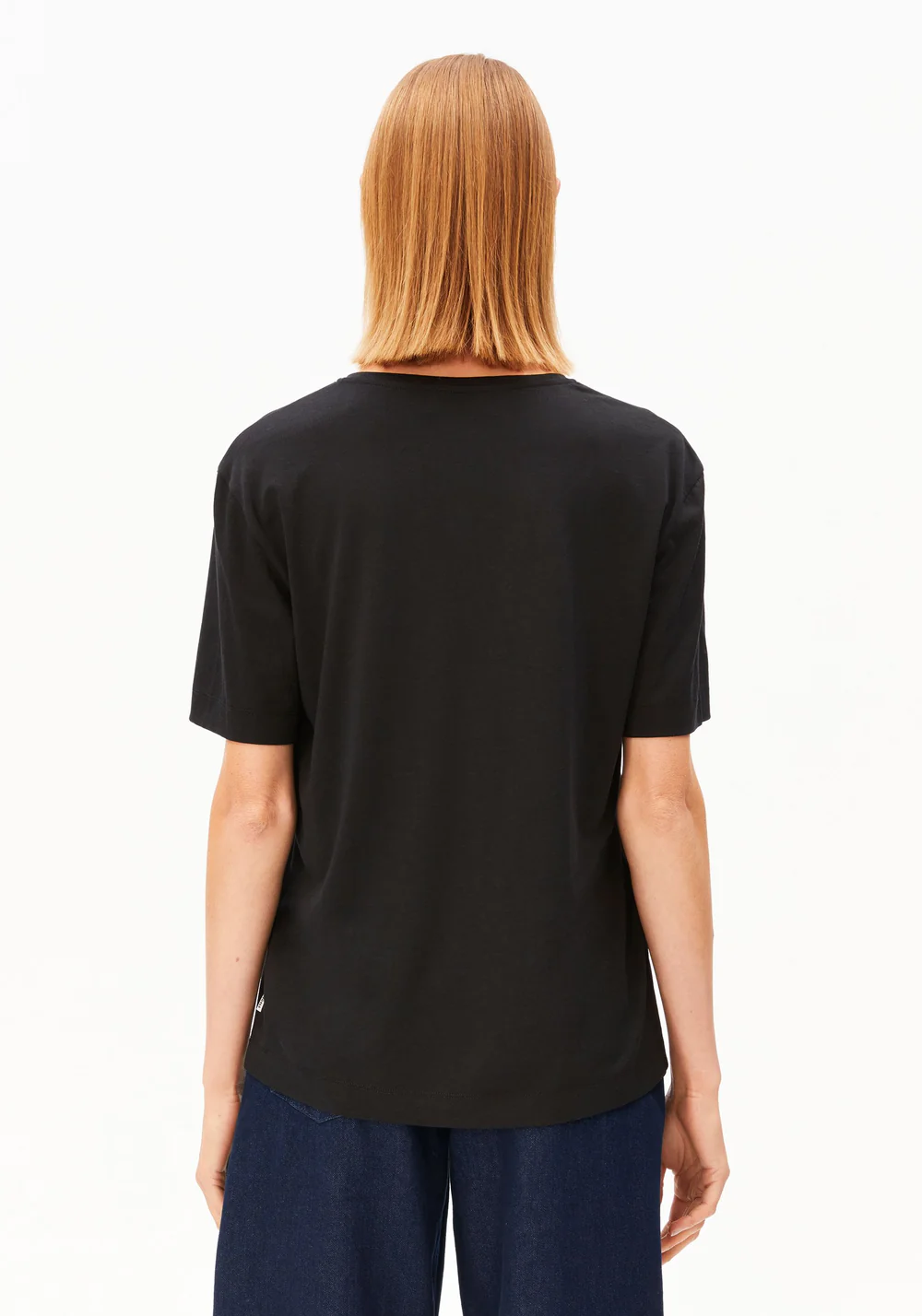 armedangels femme tee shirt tencel lyocell noir l armoire poethique  3 