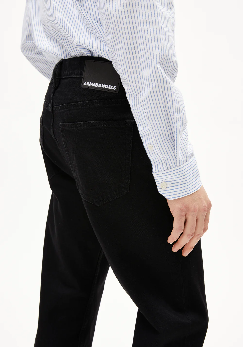 armedangels homme jean droit dylaano black coton bio noir l armoire poethique  4 