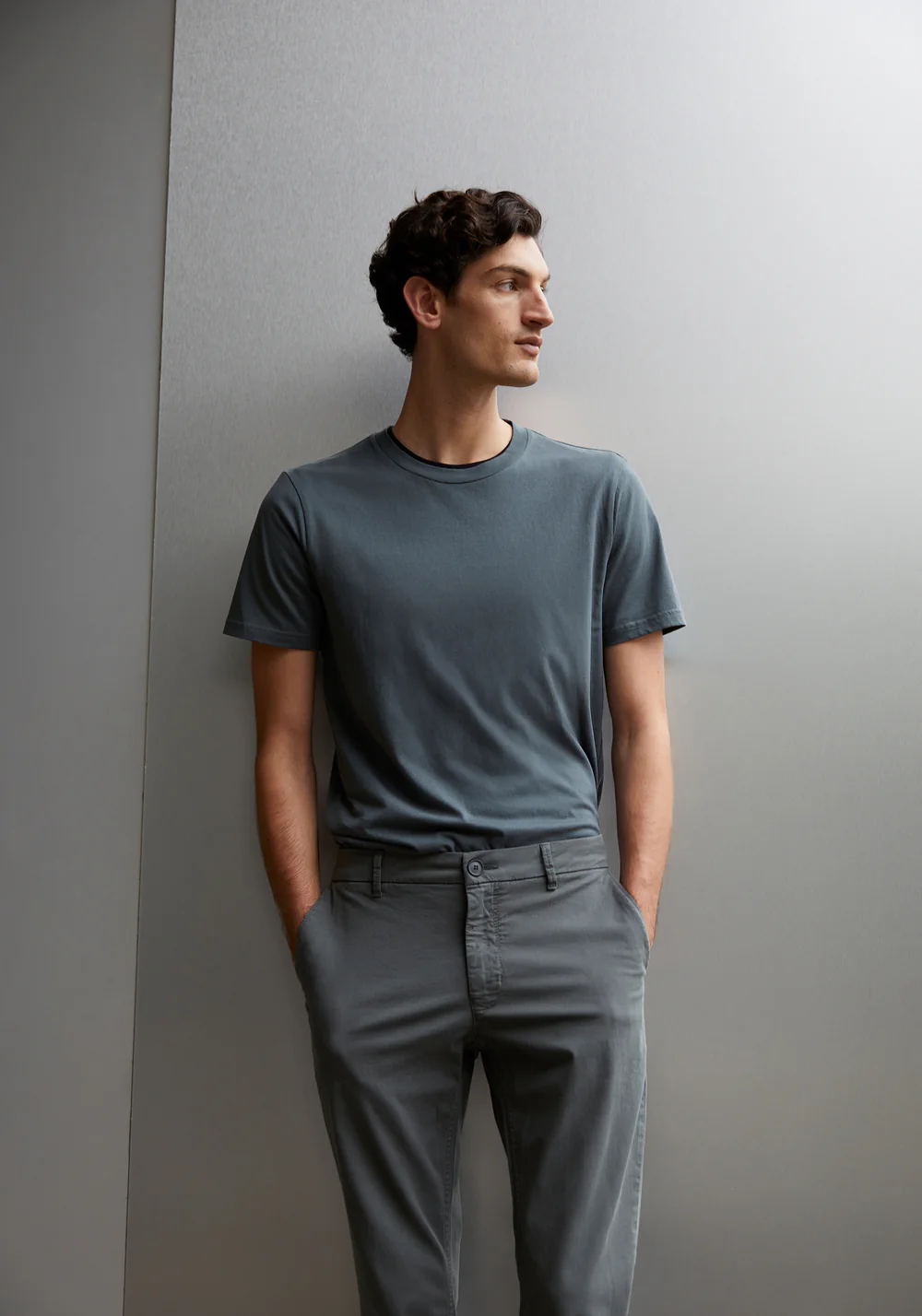 armedangels homme t shirt basique jaames coton bio gris acier l armoire poethique  3 