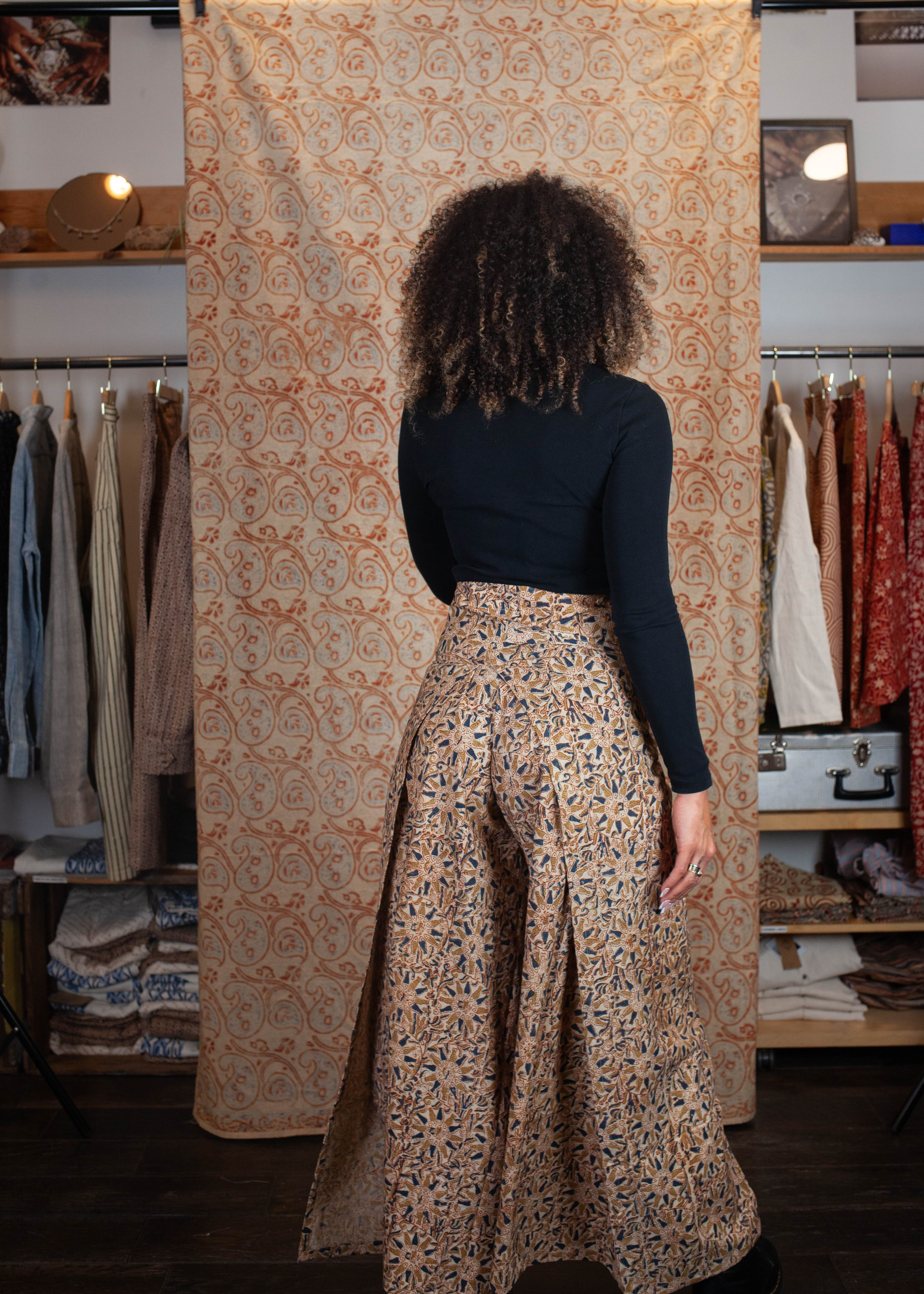 azaadi femme pantalon saraswati machalee poisson bleu vert ecru coton bio l armoire poethique  5 