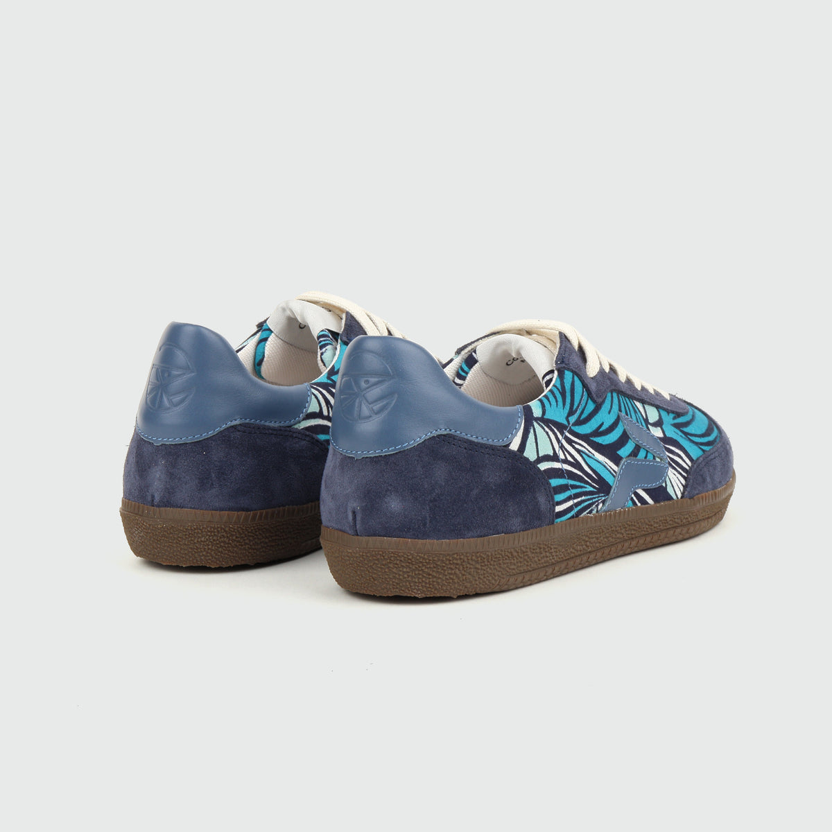 baskets en wax sahara lagon  bleu panafrica unisexe sahara lagon wax bleu l armoire poethique 4