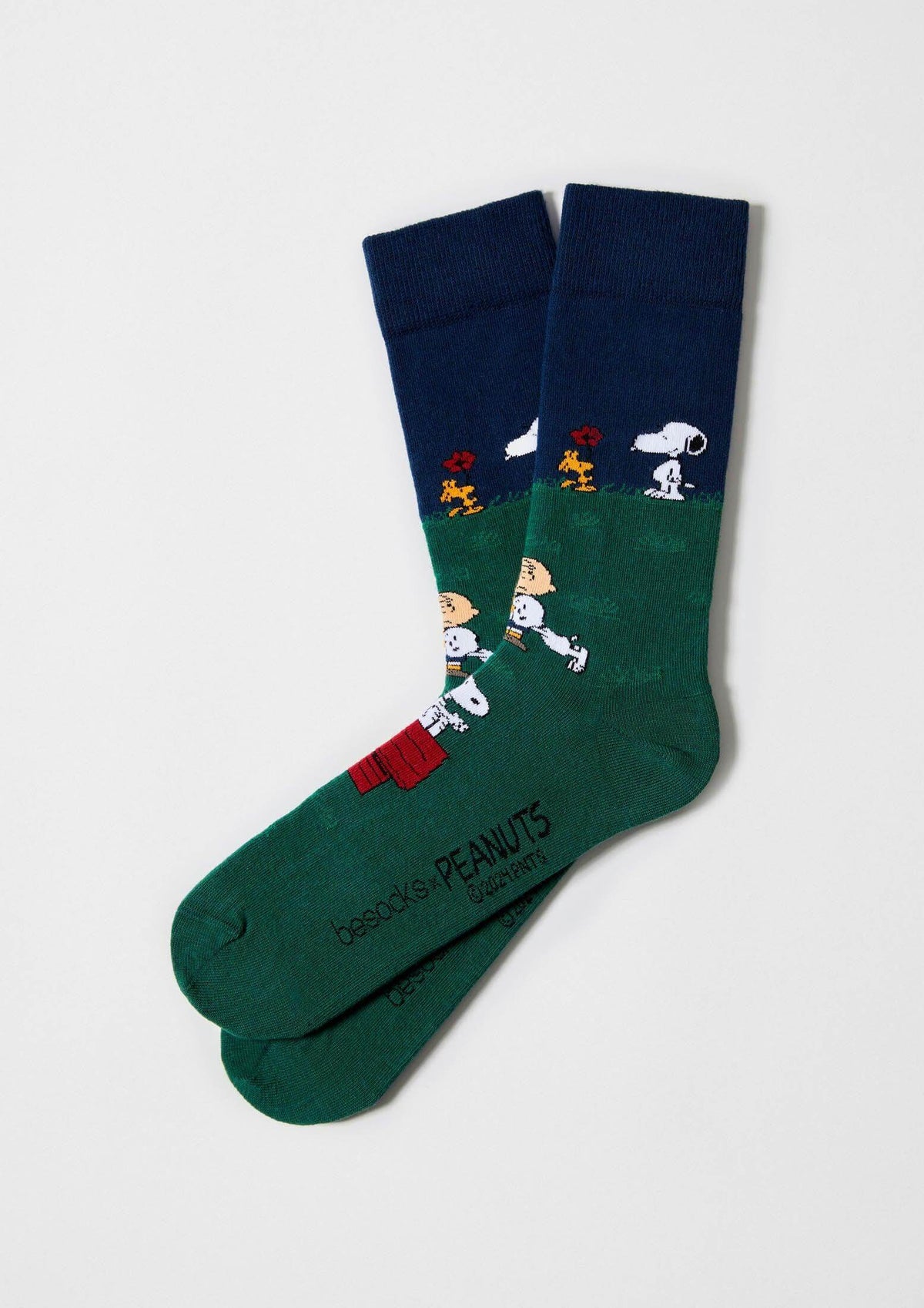 be socks unisexe chaussettes en coton bio snoopy et ses amis vert et bleu marine