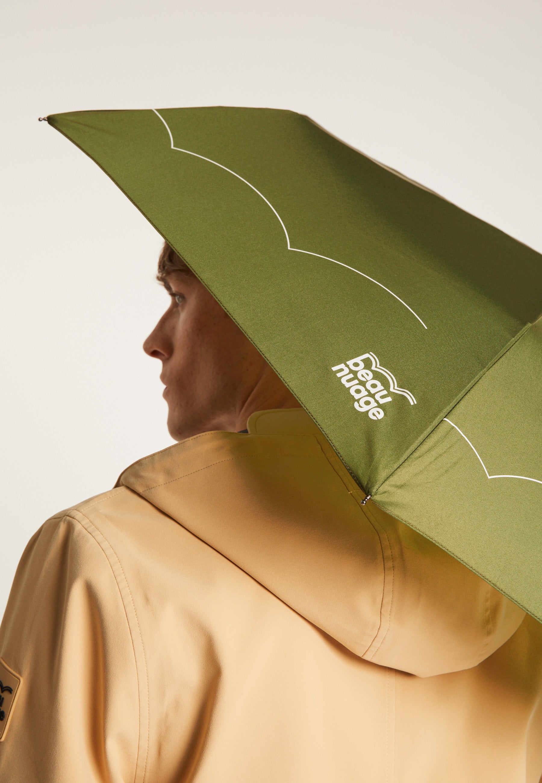 beau nuage unisexe parapluie automatique polyester recycl   vert kaki l armoire poethique  5 