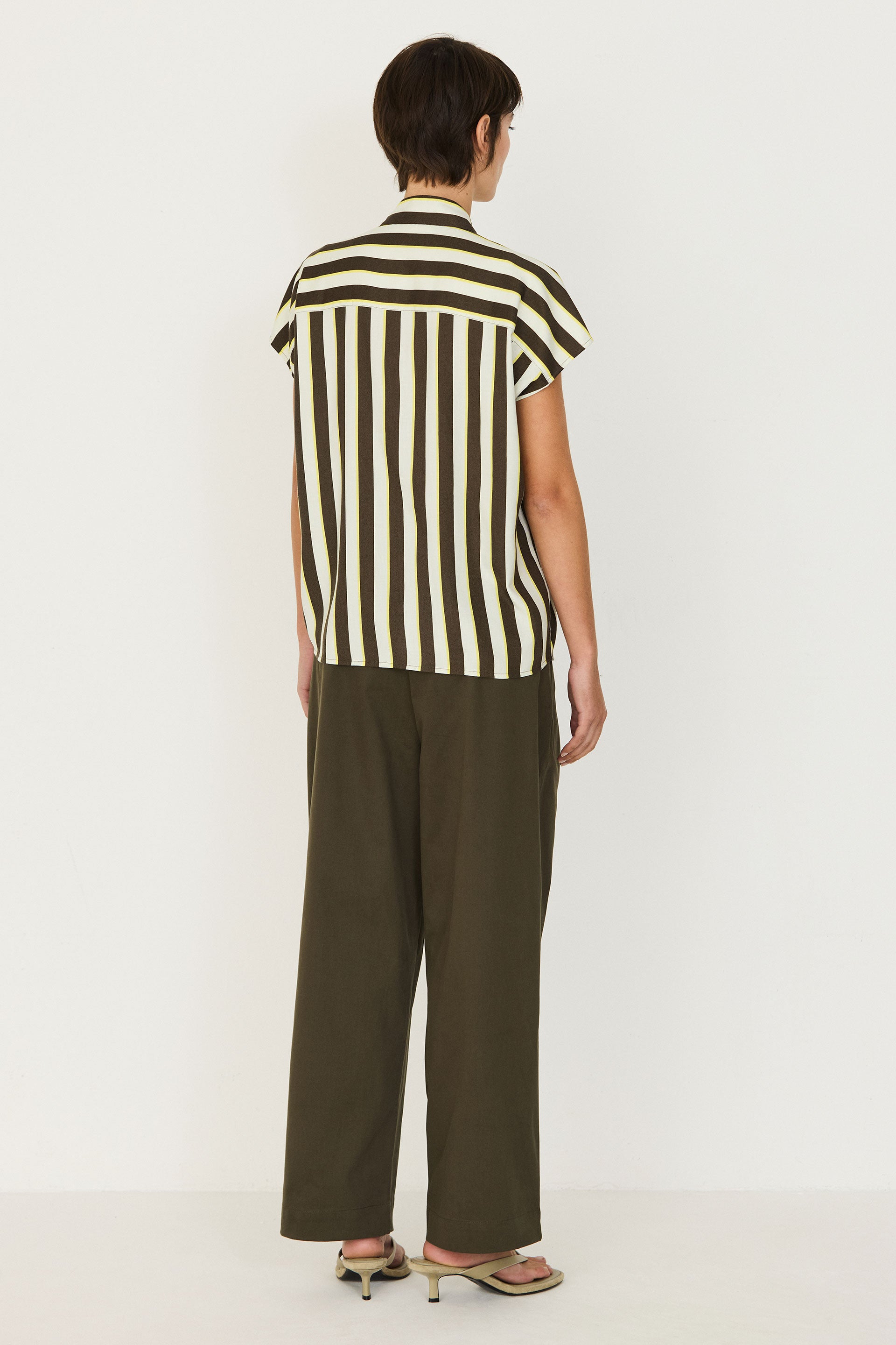 blouse raye en coton zihara  kaki et crme skfk femme blouse raye zihara coton bio lenzing ecovero kaki crme l armoire poethique 3