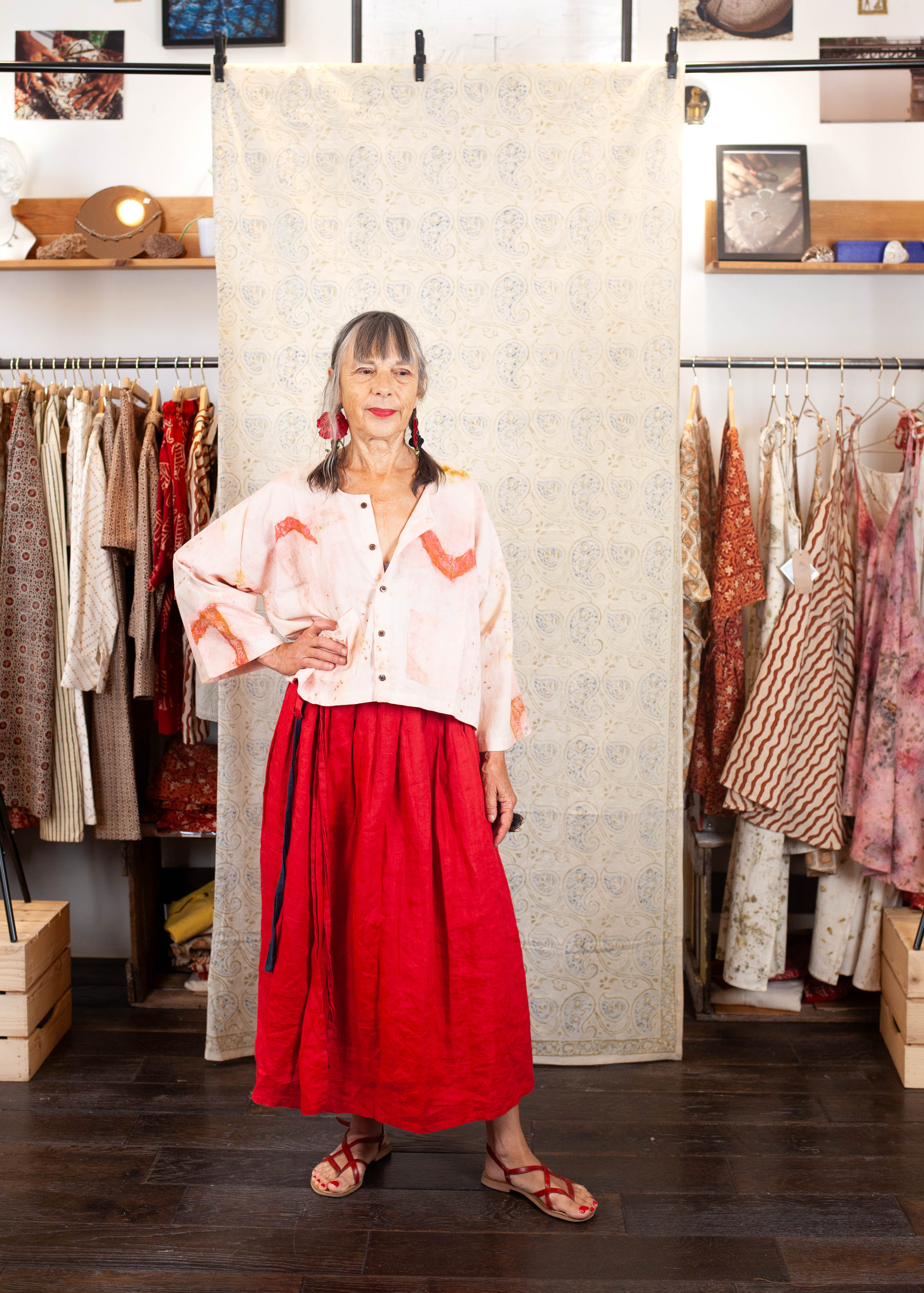 bolero cochin en coton bio bhor aube  blanc et rose azaadi femme bolero cochin bhor aude coton bio l armoire poethique 1