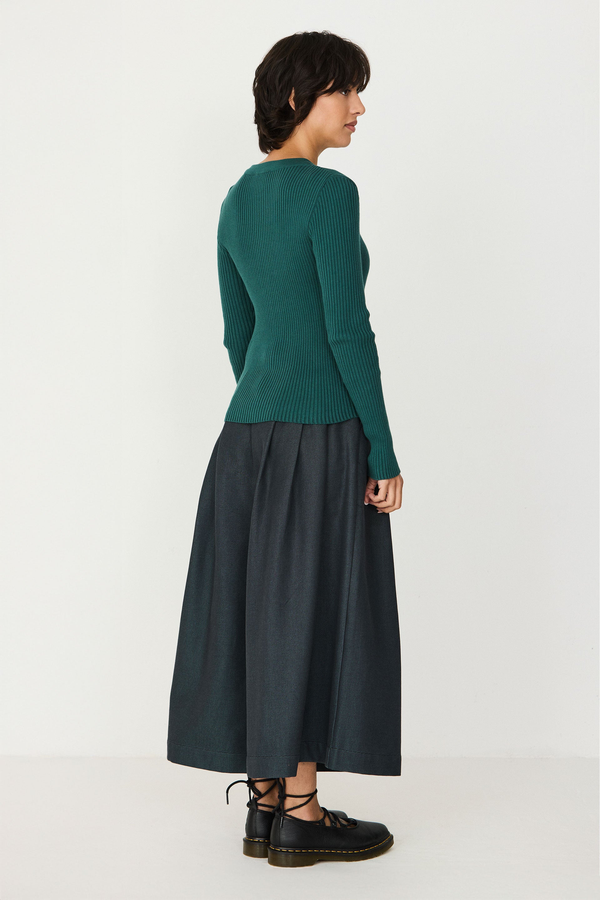 cardigan col rond en coton bio ekilore  vert skfk femme cardigan col rond ekilore coton bio vert l armoire poethique 3