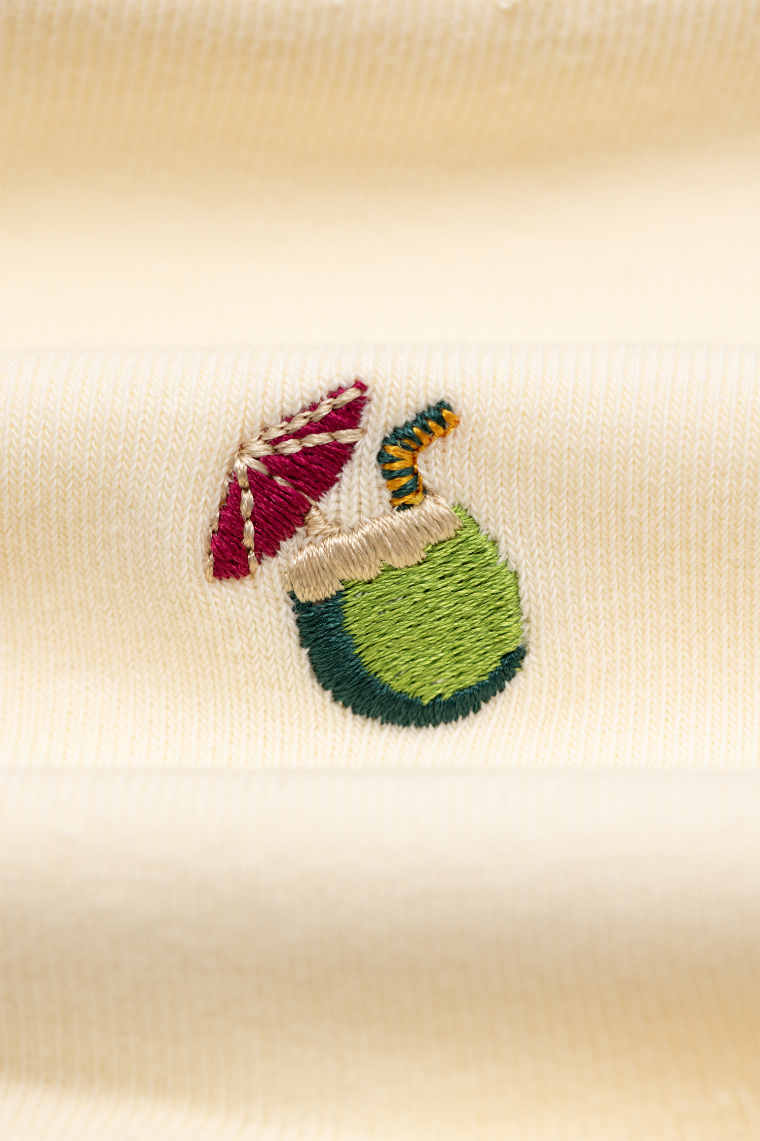 chaussettes en coton bio broderie noix de coco  cru a dam homme chaussettes noix de coco coton bio cru l armoire poethique 2