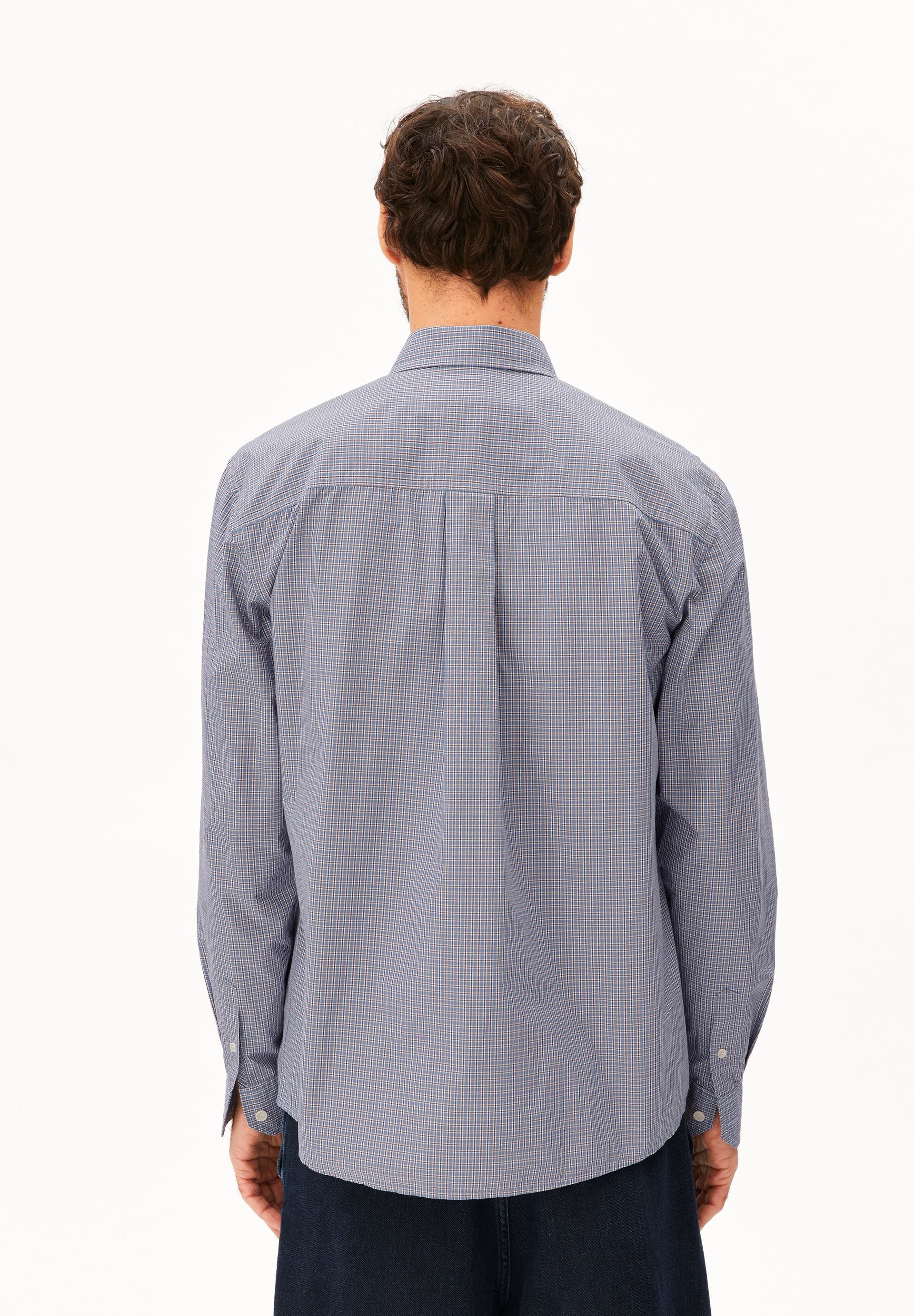 chemise  carreaux en coton bio  bleu et rouge armedangels homme chemise carreaux coton bio bleu rouge l armoire poethique 2