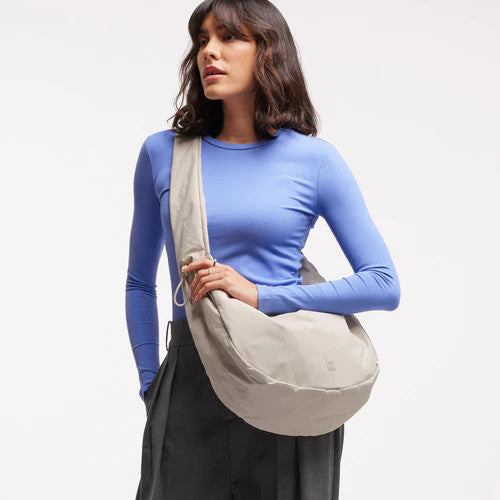 got bag femme sac banane moon bag ruffle ivoire polyester recycle l armoire poethique  3 