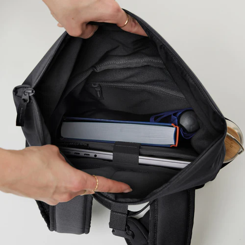 got bag unisexe sac a dos rolltop easy small noir polyester recycle l armoire poethique  1 