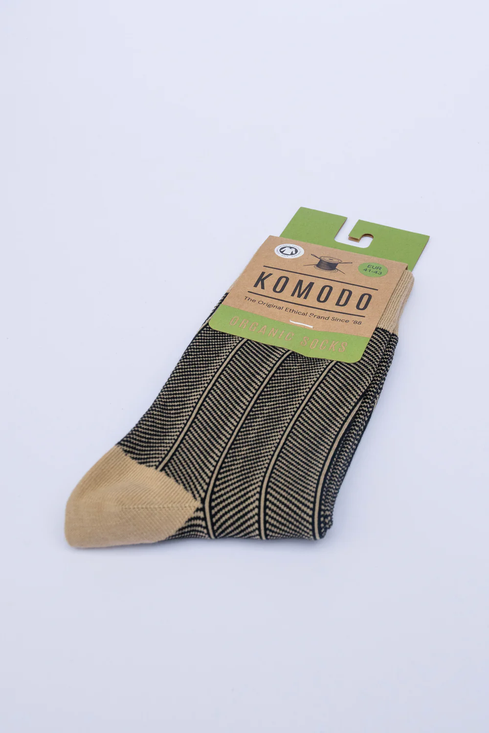 komodo unisexe chaussettes herringbone croissant coton bio beige noir l armoire poethique  1 
