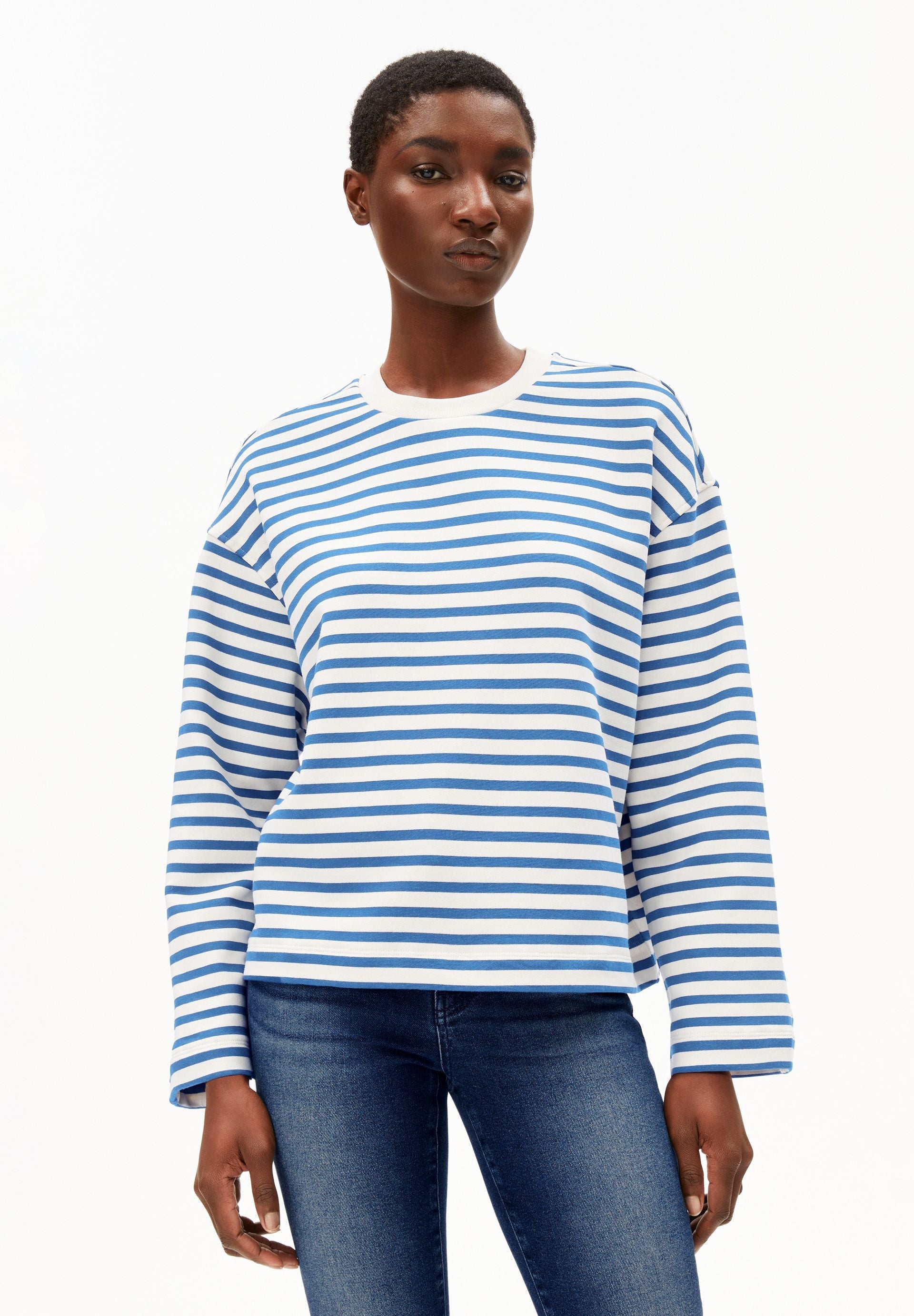 marinire en coton bio frankaa maarlen stripe  bleu et blanc armedangels femme mariniere frankaa maarlen stripe coton bio bleu blanc l armoire poethique 1